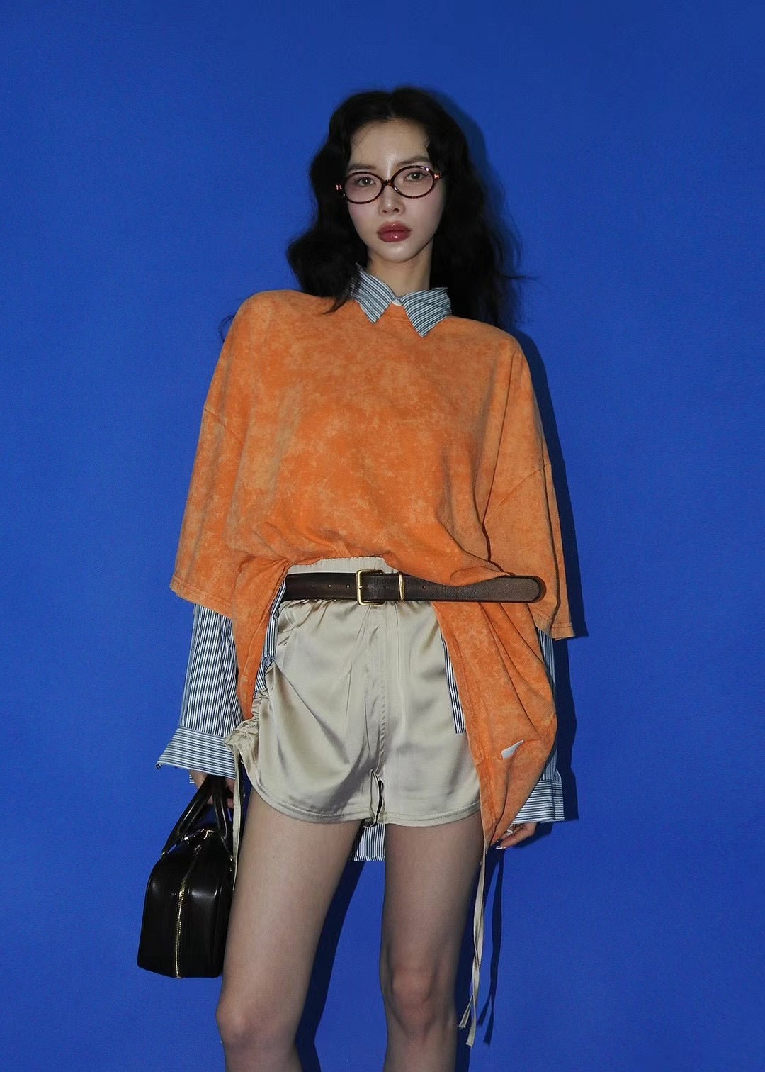 Solid color stone ground Tee