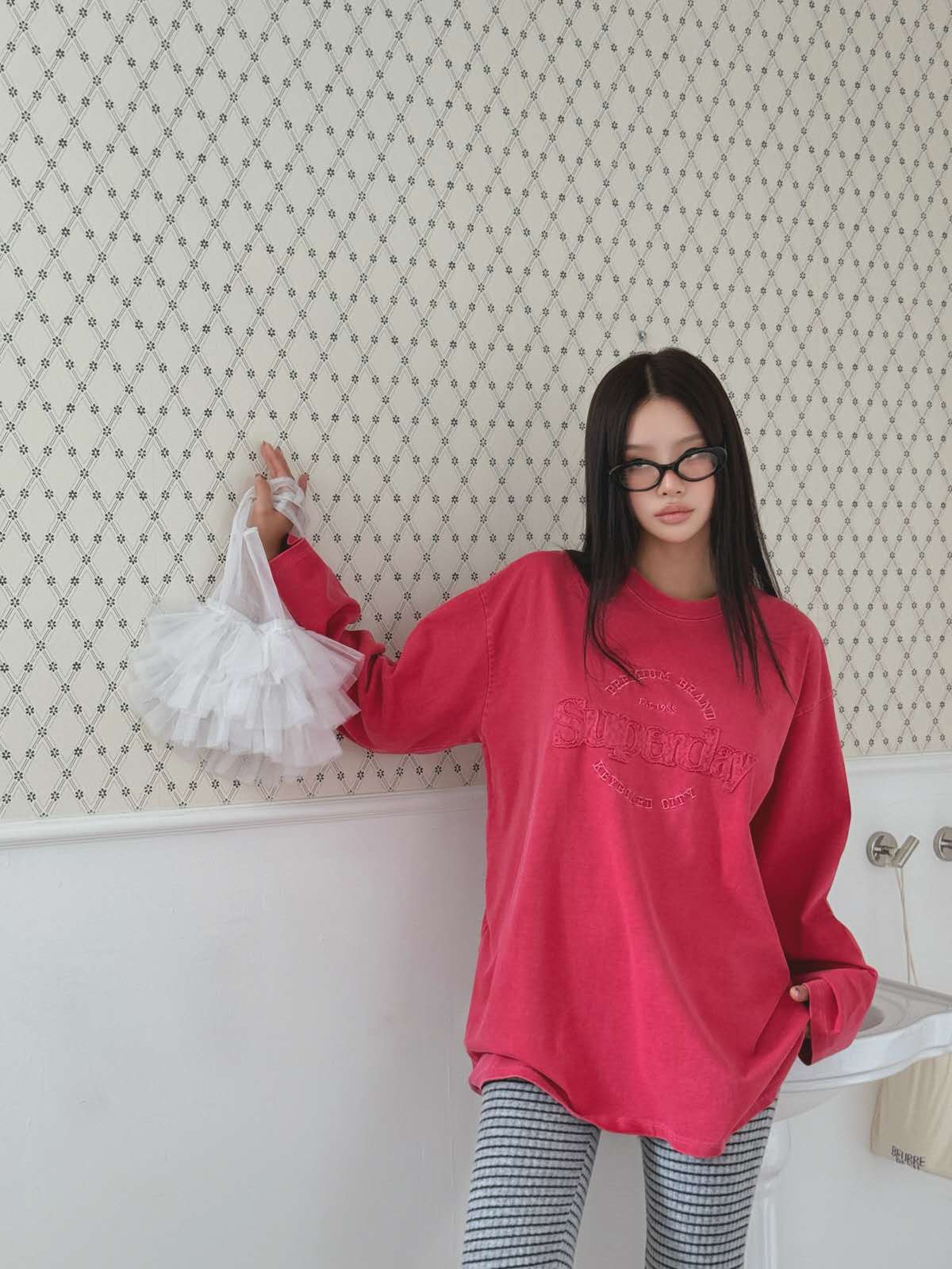 凸字“SUPER DAY”長TEE