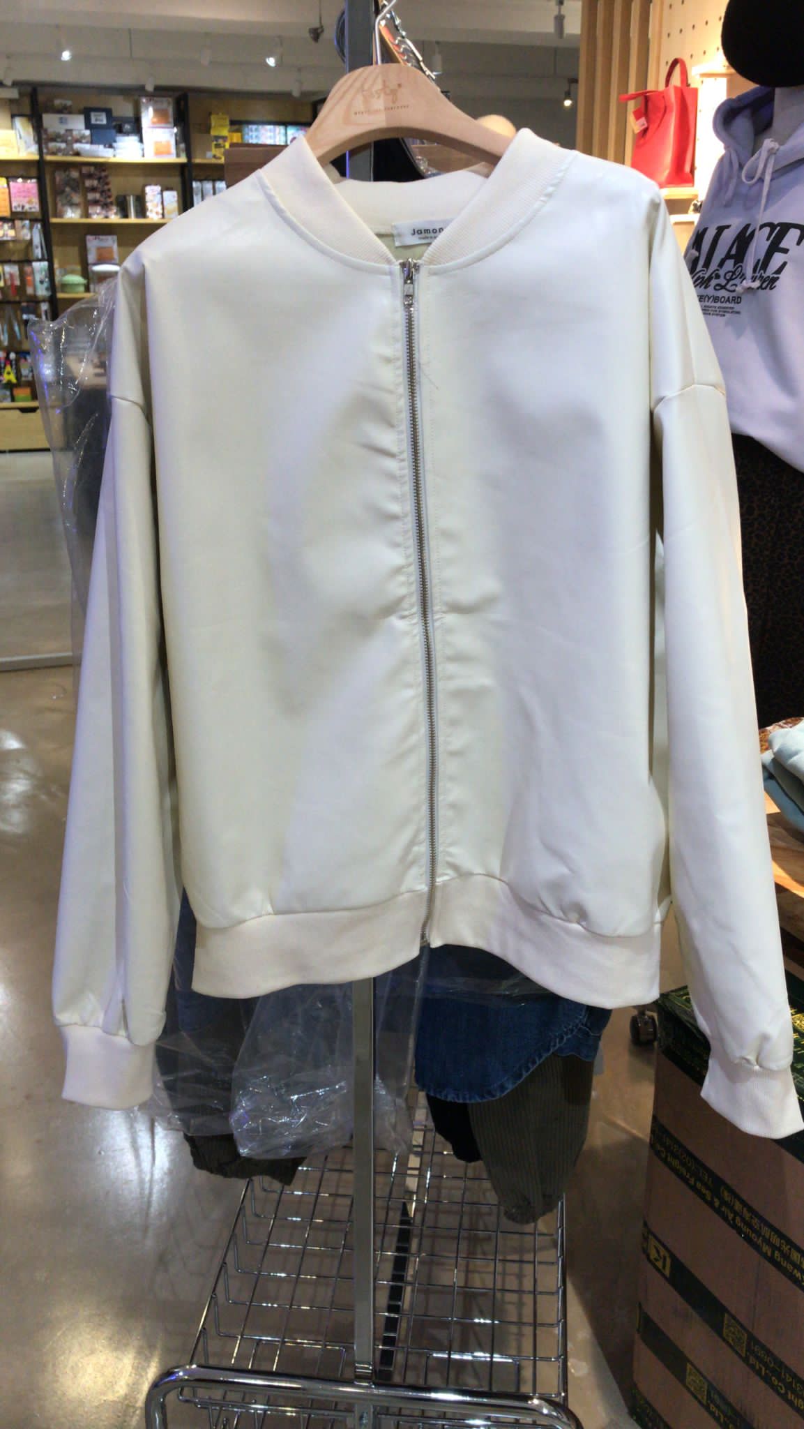 zipper leather jacket