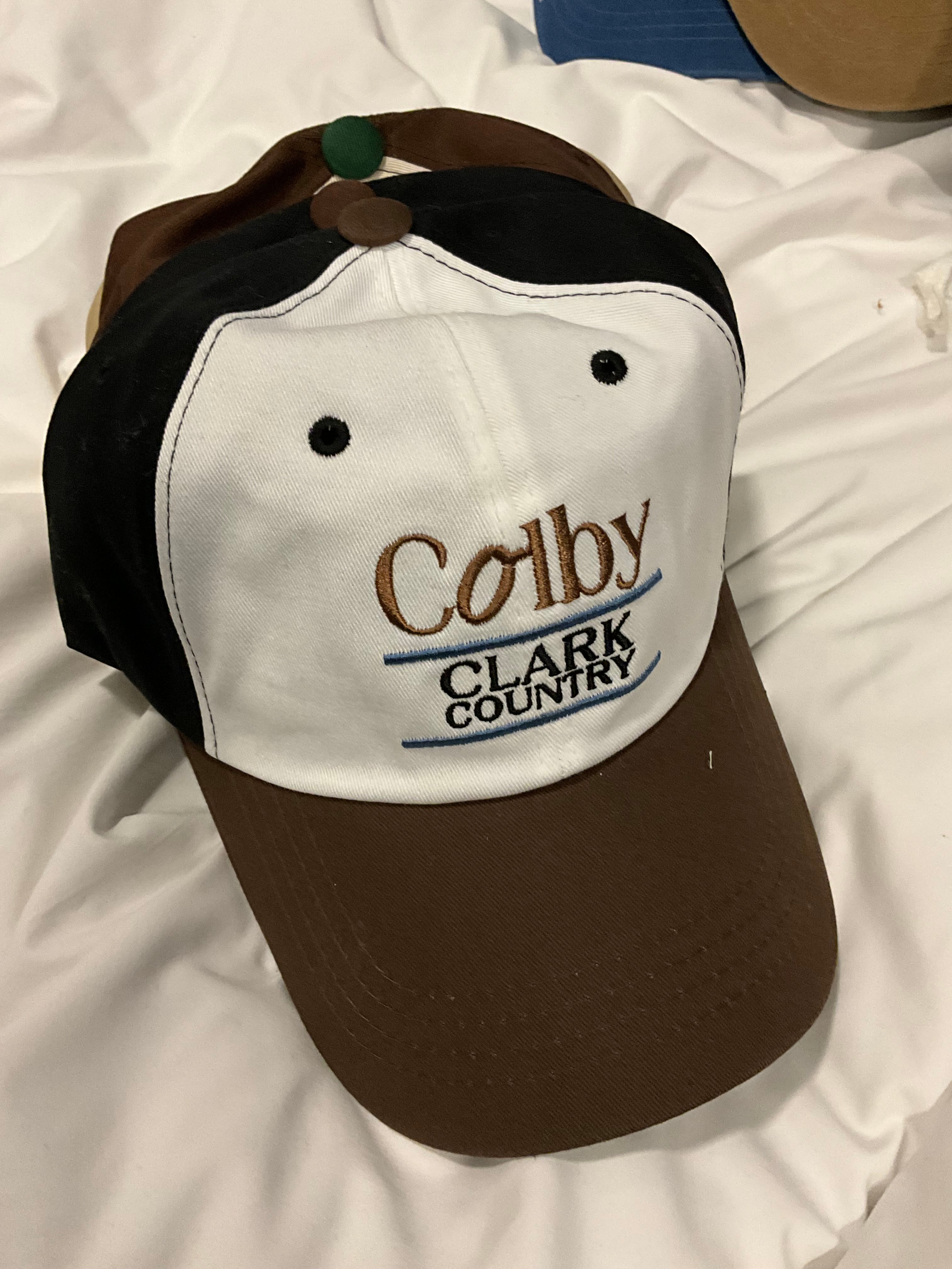 Colby contrasting color Cap