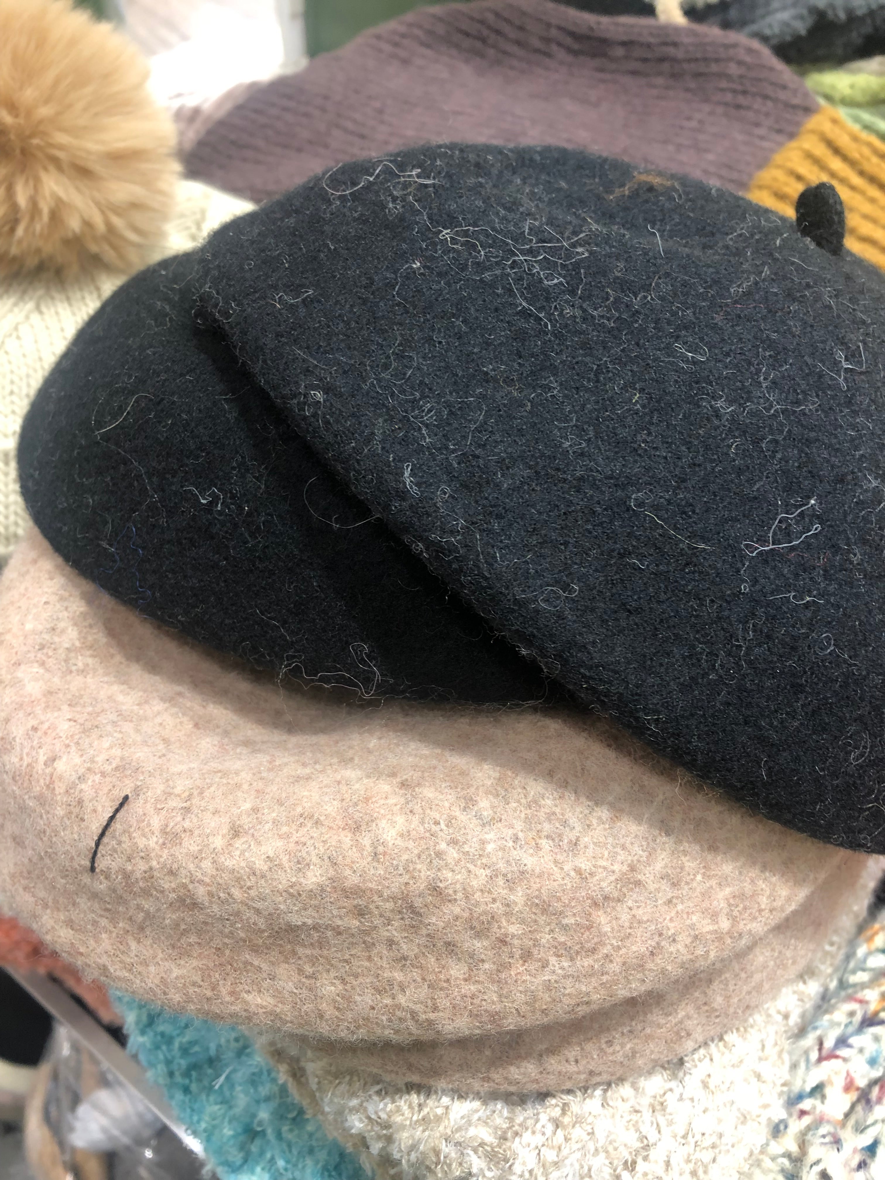 Velvet painter's hat