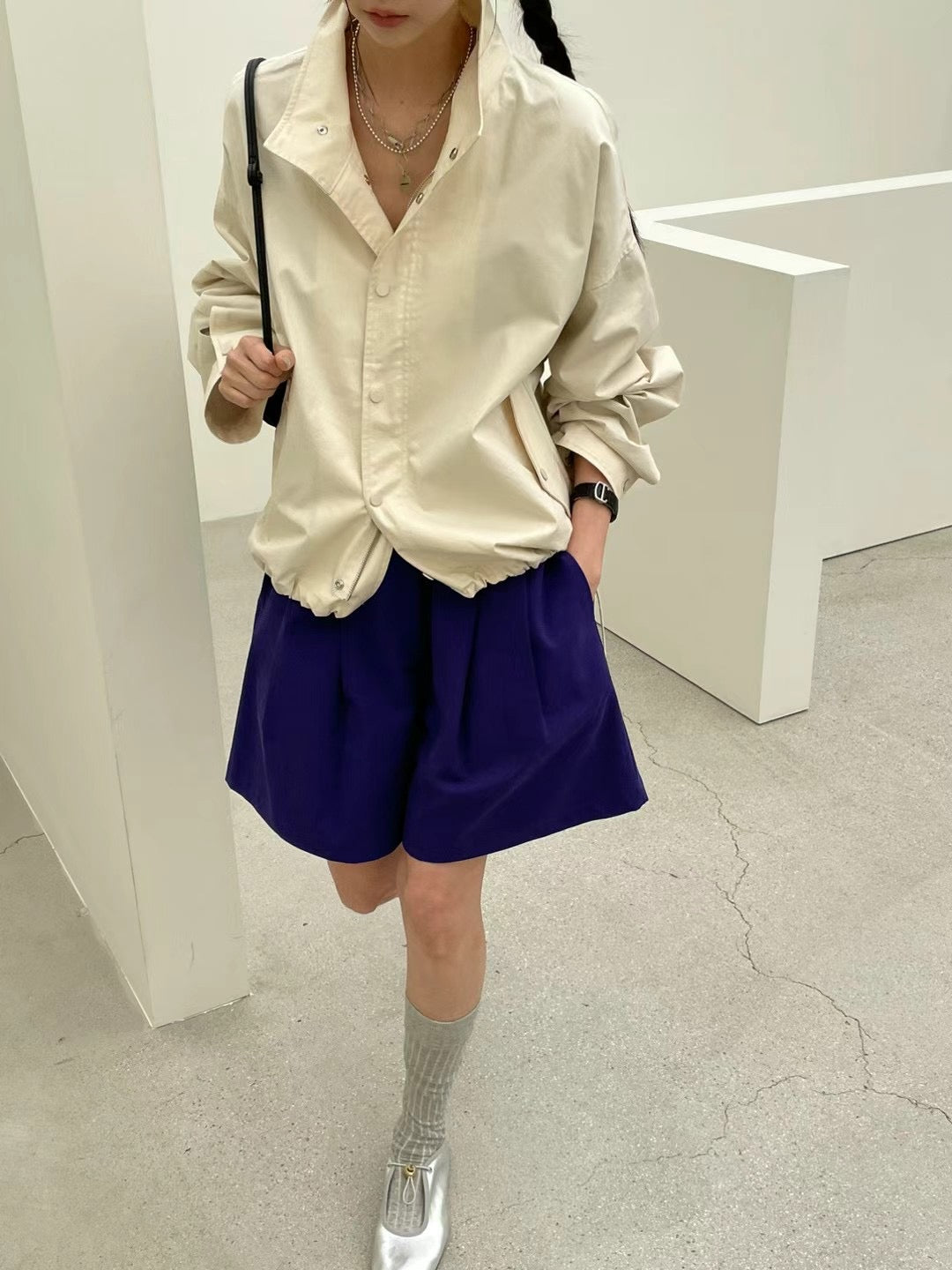 button collar jacket