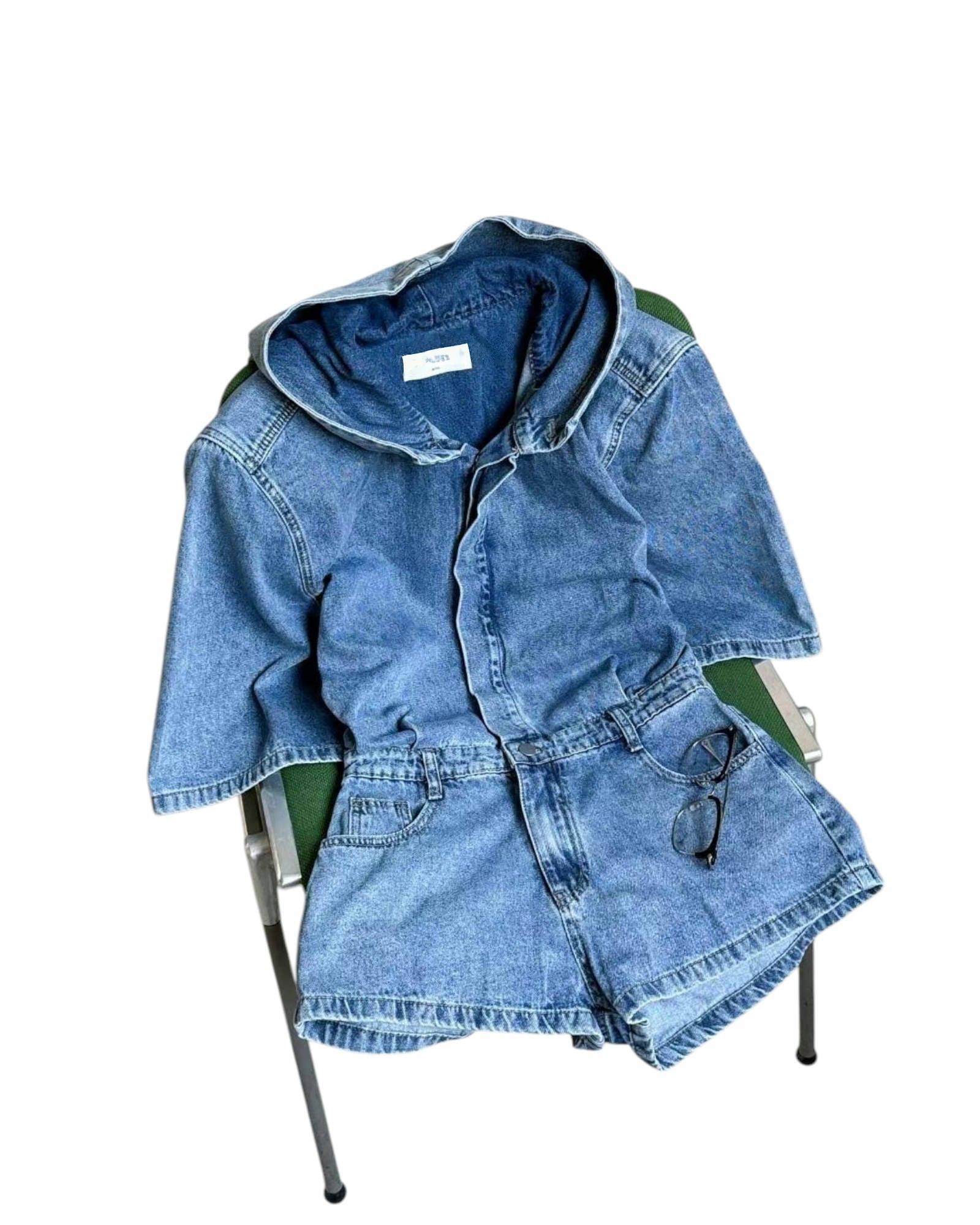 有帽牛仔jumpsuit