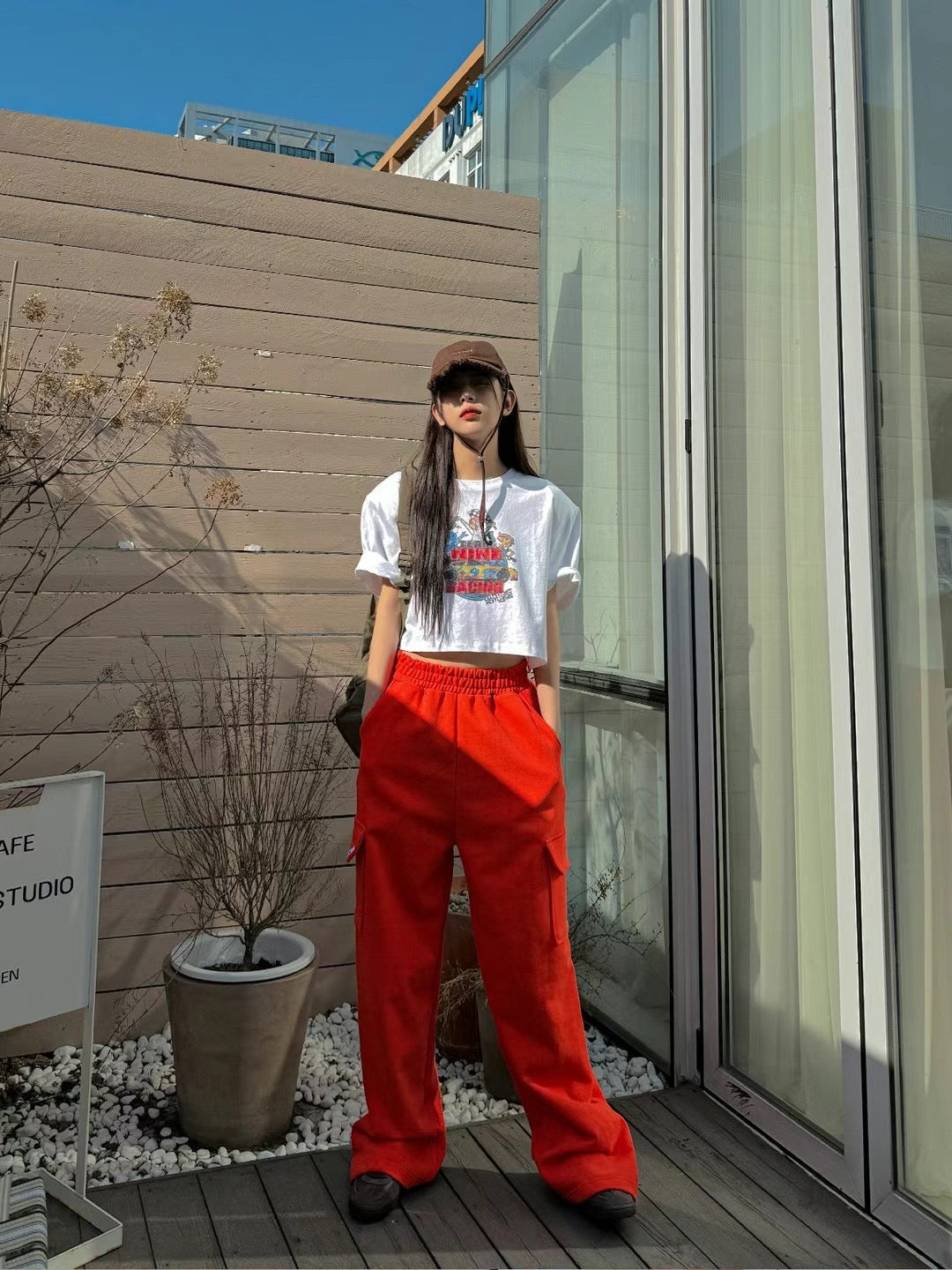 Side two pocket cloth trousers