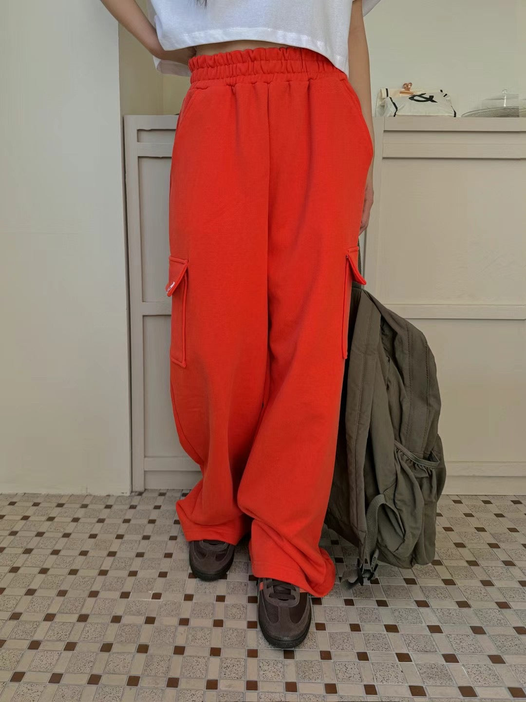 Side two pocket cloth trousers