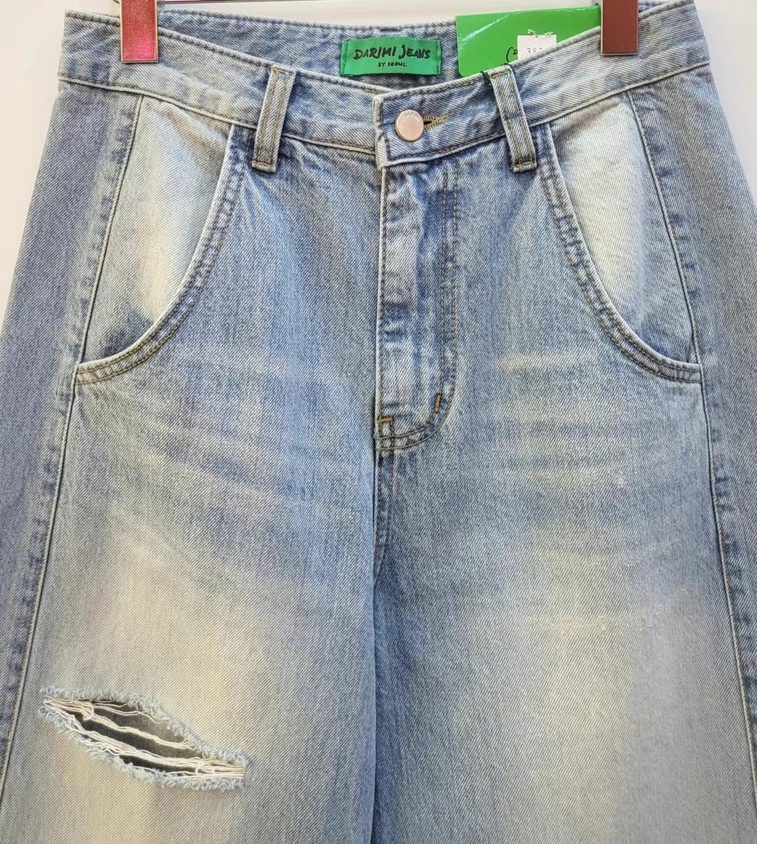 Washed jeans