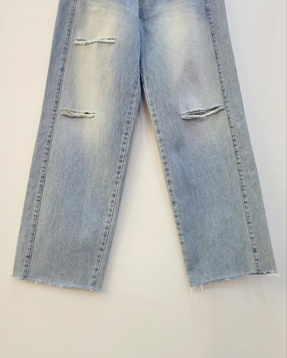 Washed jeans
