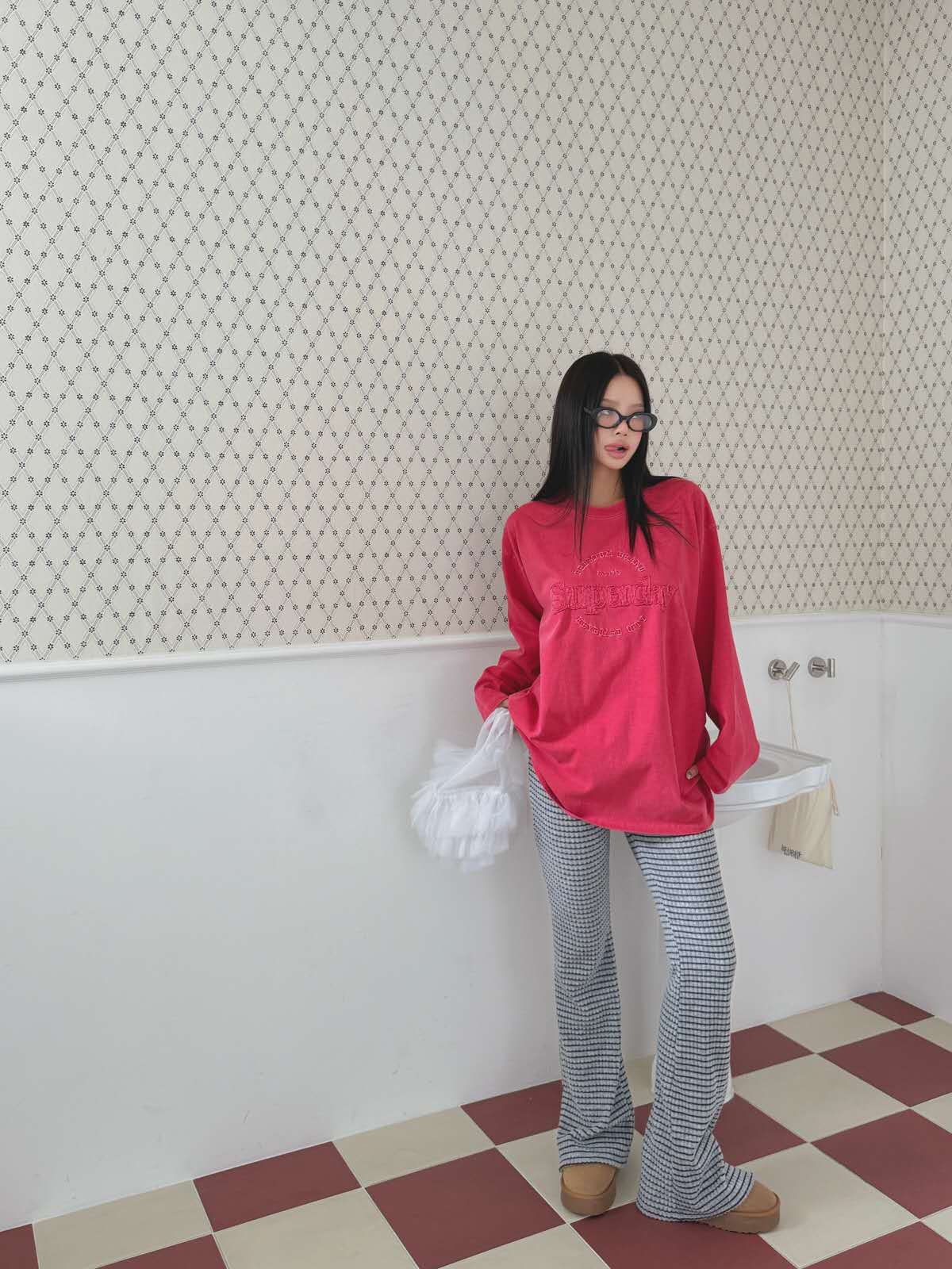 凸字“SUPER DAY”長TEE