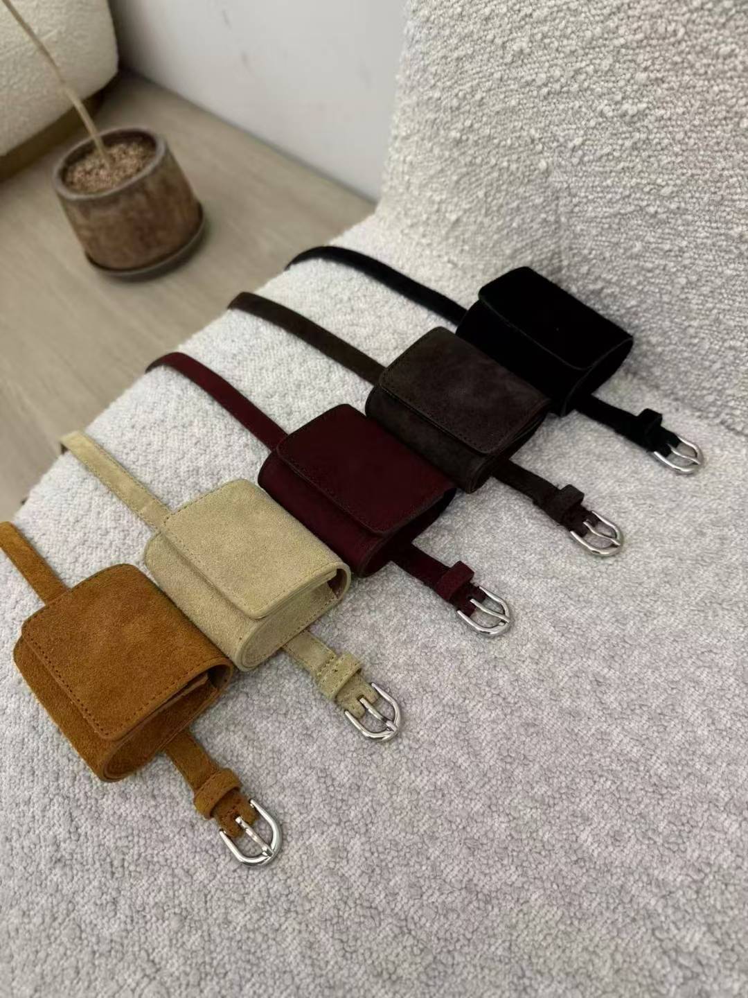 意大利猄皮小腰包皮帶