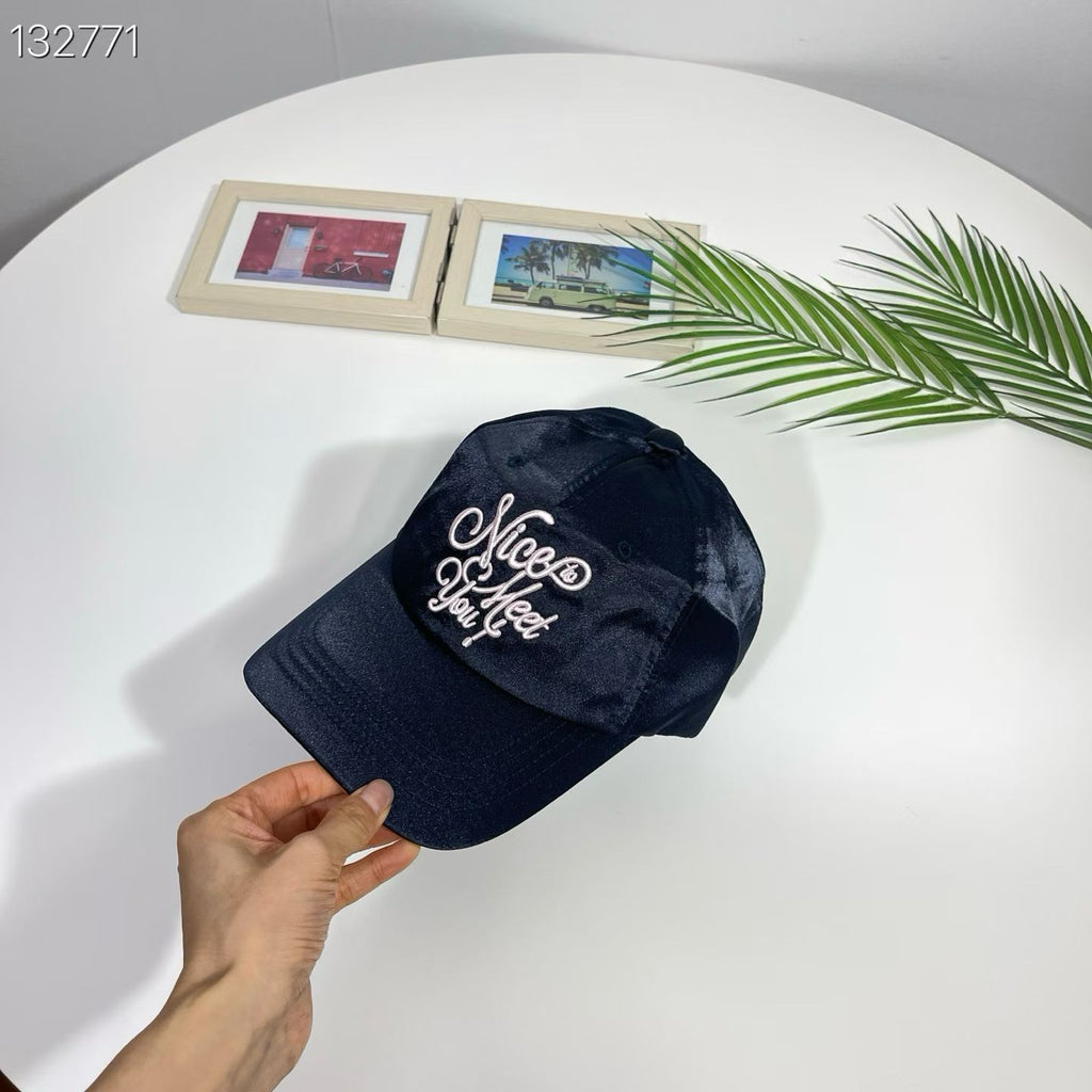 絹面刺繡帽