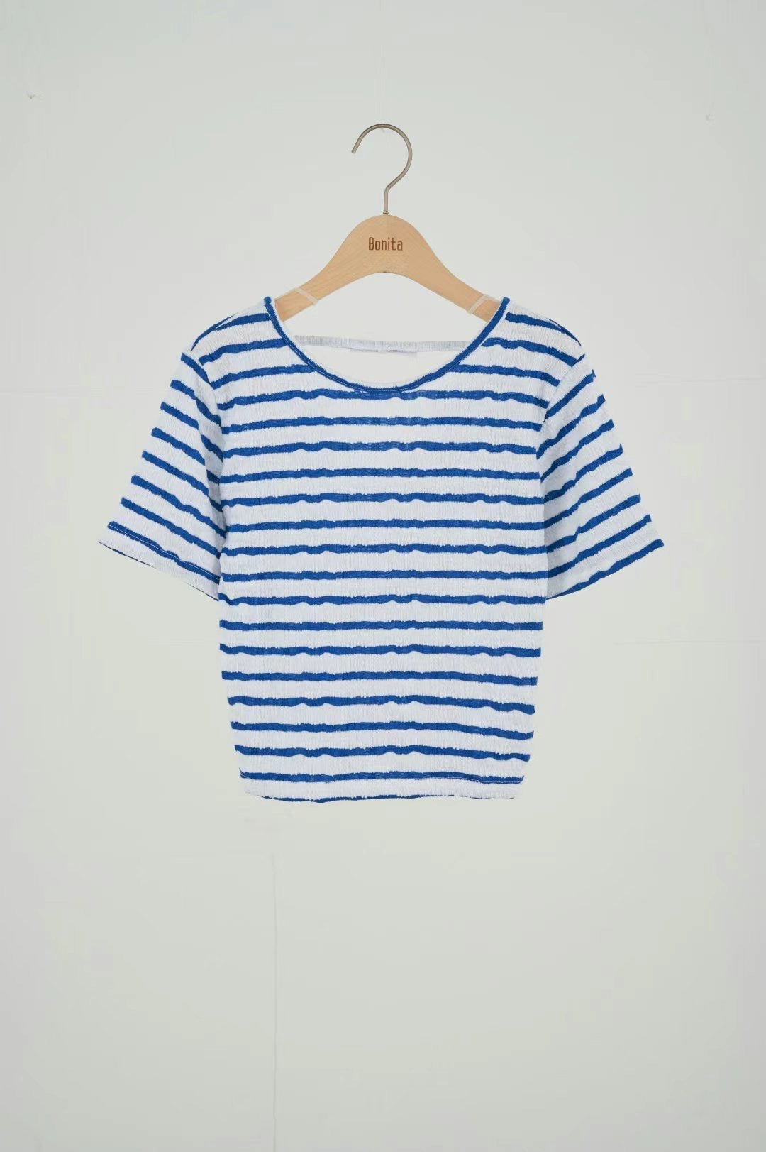 Horizontal thin Tee