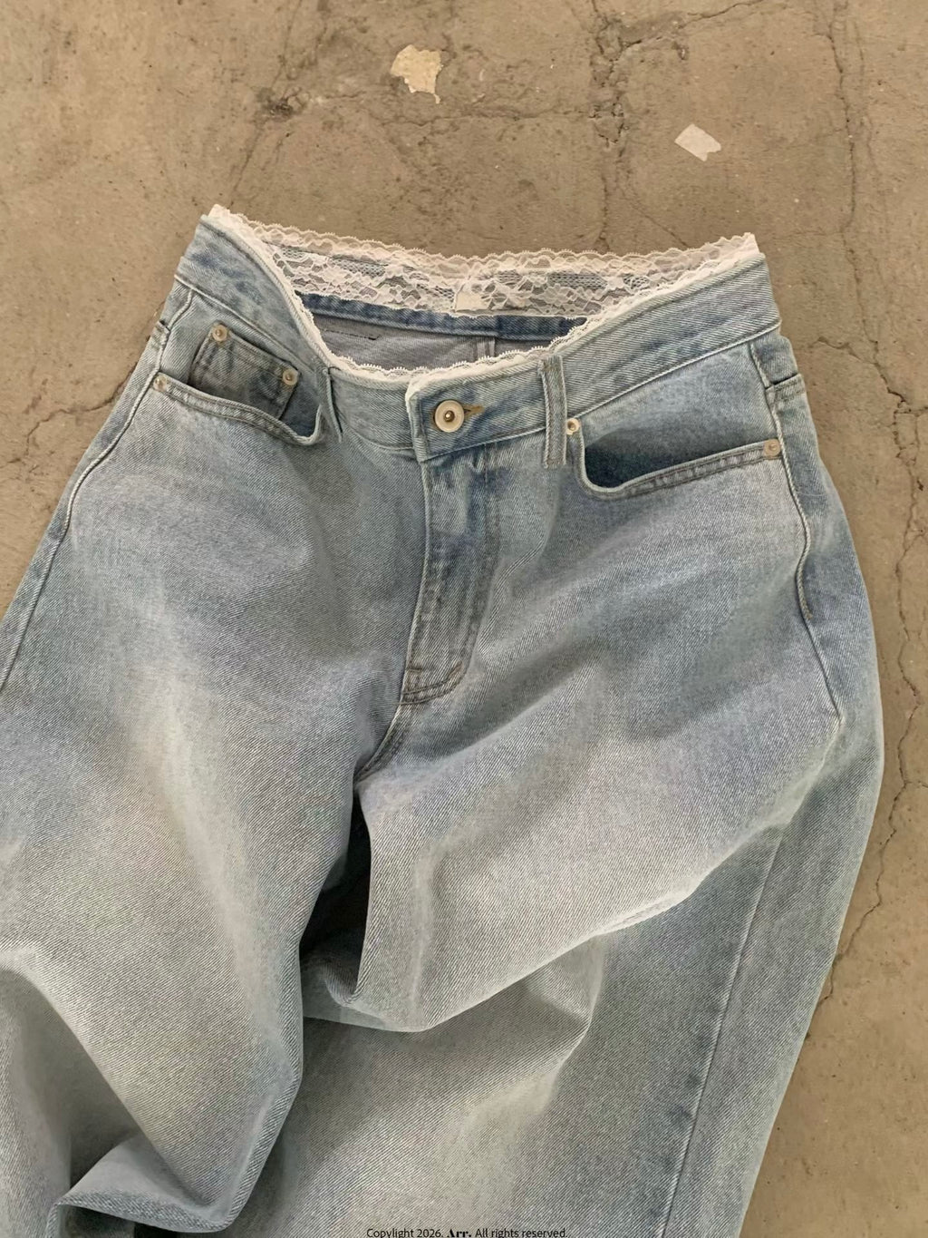 Lace邊洗水牛仔褲