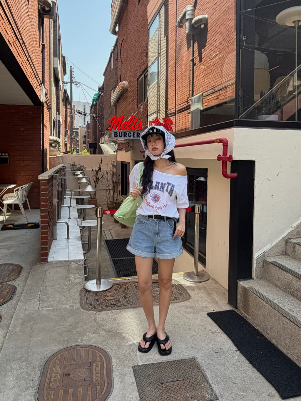 跌膊”Atlanta” Tee