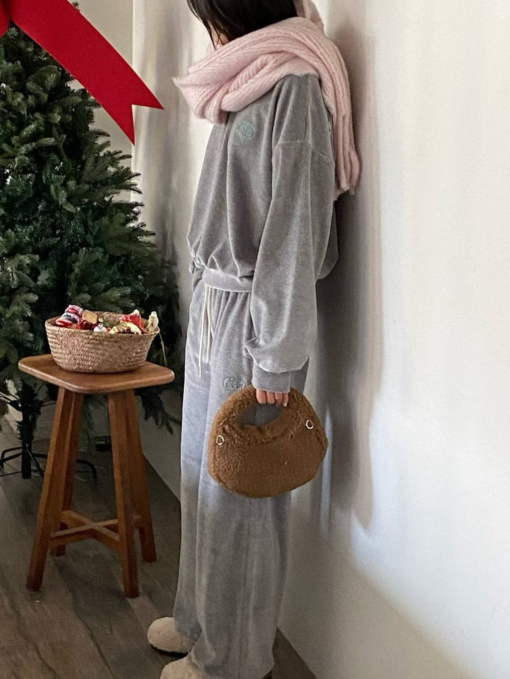 絲絨長褲 (set裝可另購𢇁絨束袖Tee)