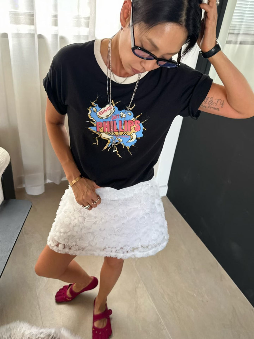 “Phillips”領拚色Tee