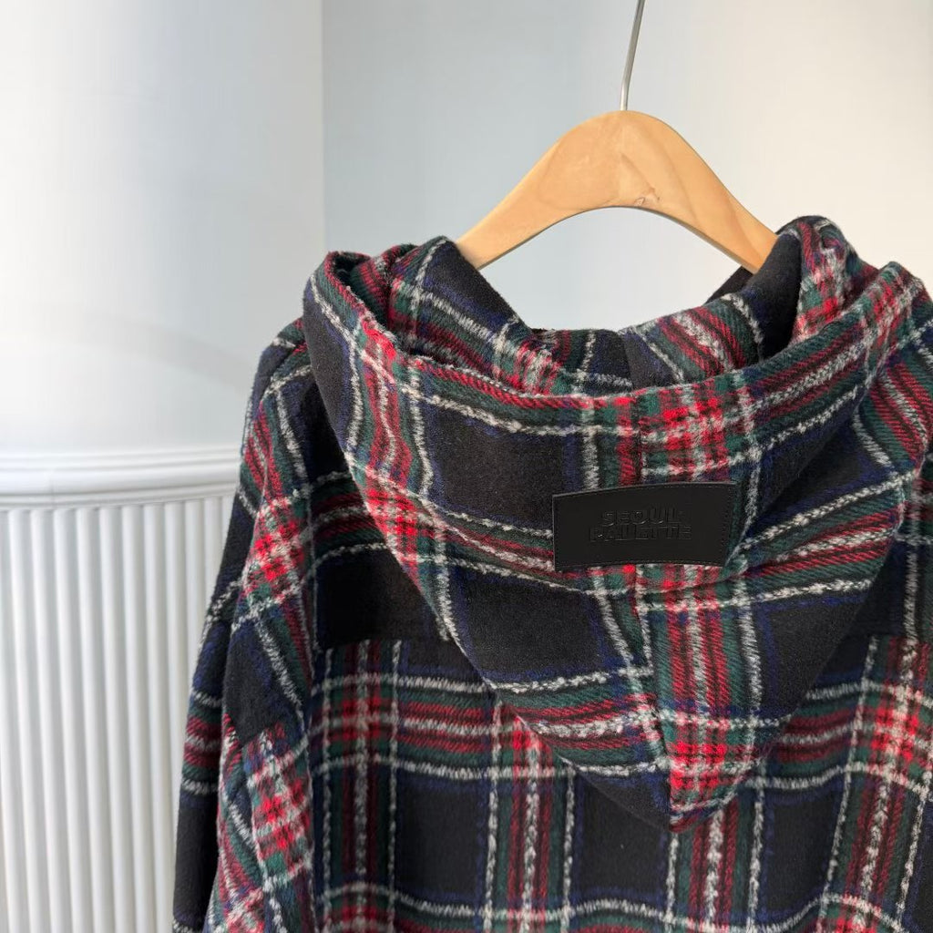 格仔有帽須須腳斗篷