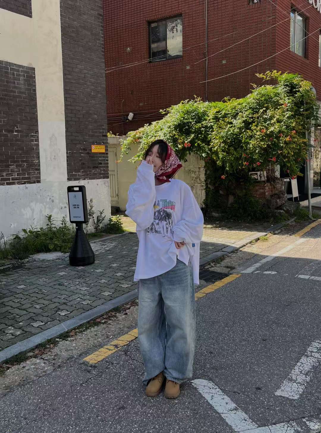 石磨貓須牛仔褲