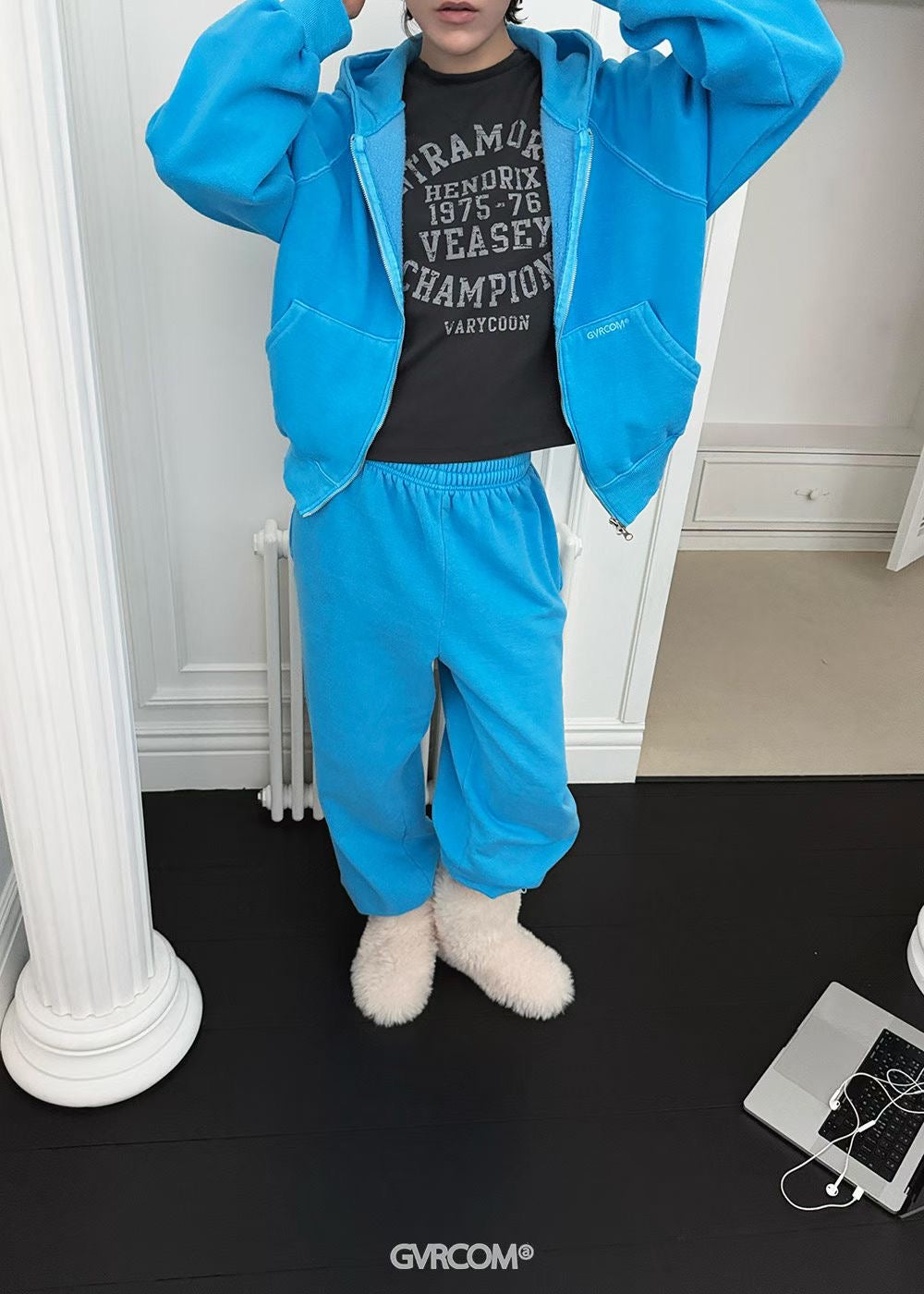 上下拉鏈抓毛裏洗水外套