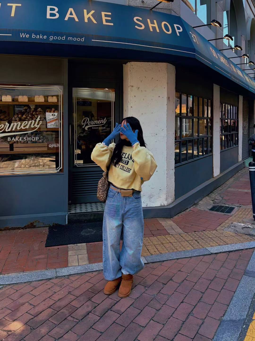 “LAKELADE”抓毛短衛衣