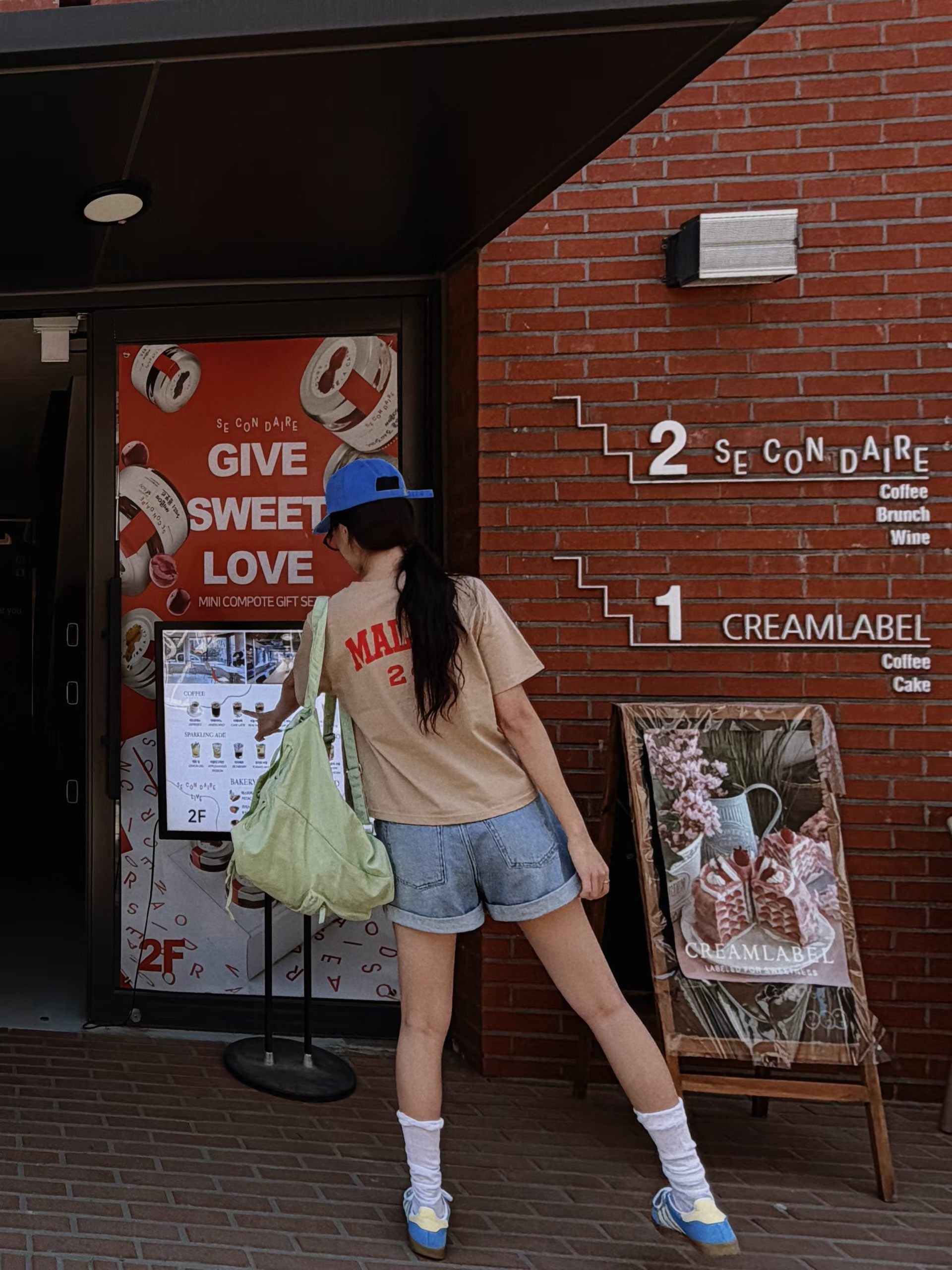 背“MALIBU”Tee