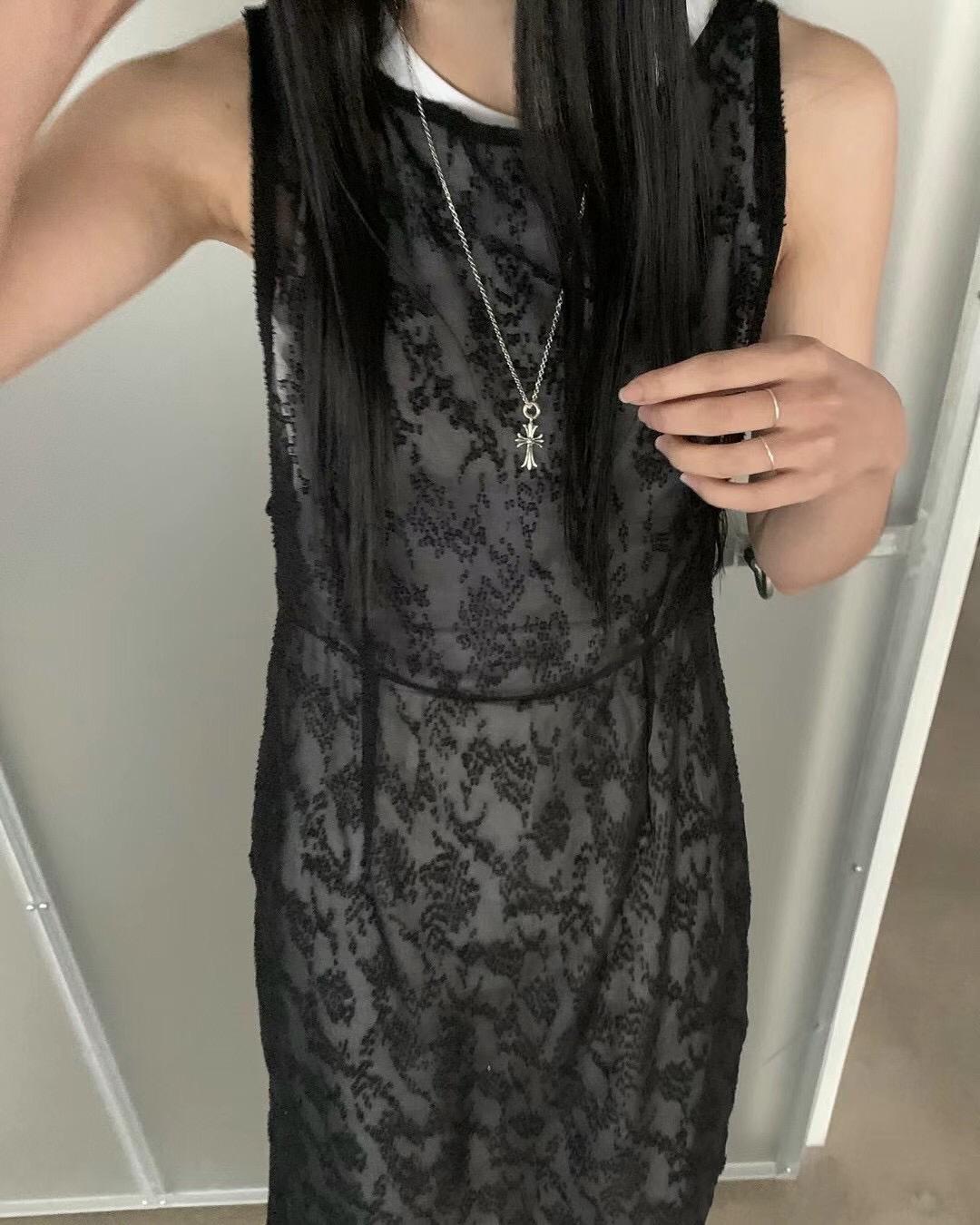 Lace dress