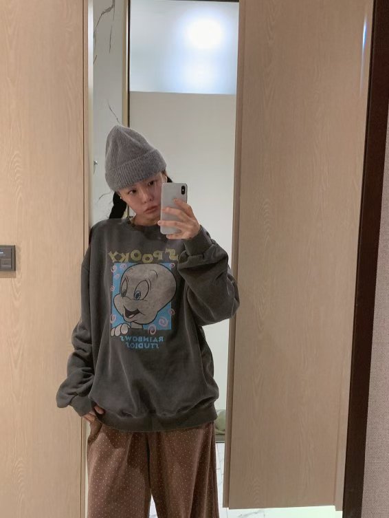 “SPOOKY”洗水衛衣