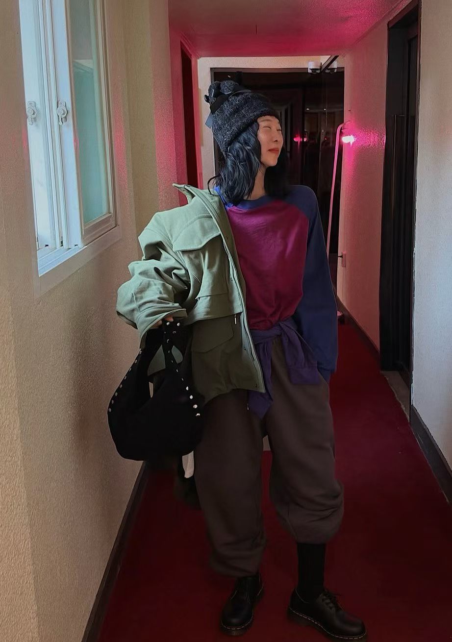 撞色牛角膊Tee