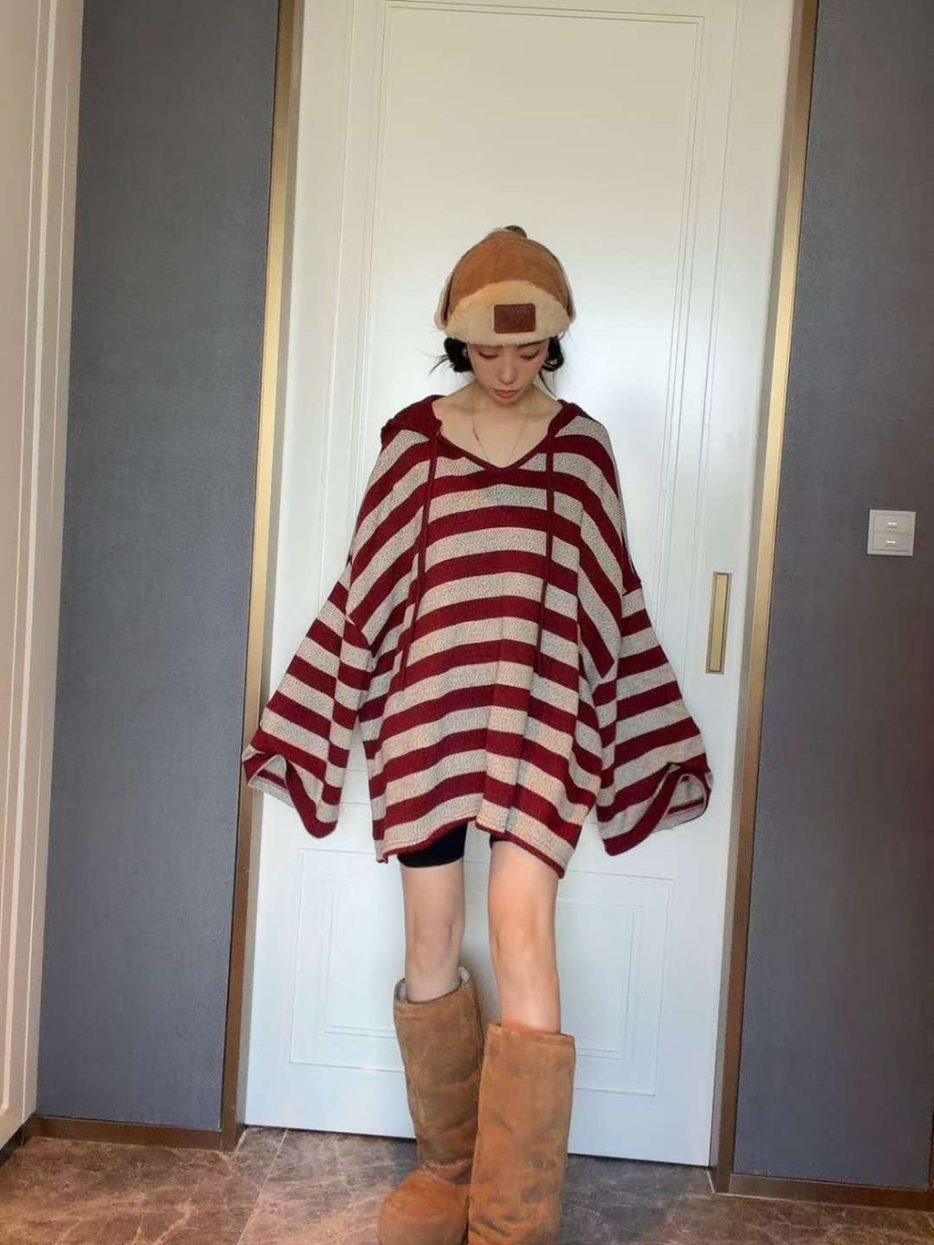 橫間有帽長冷連身裙