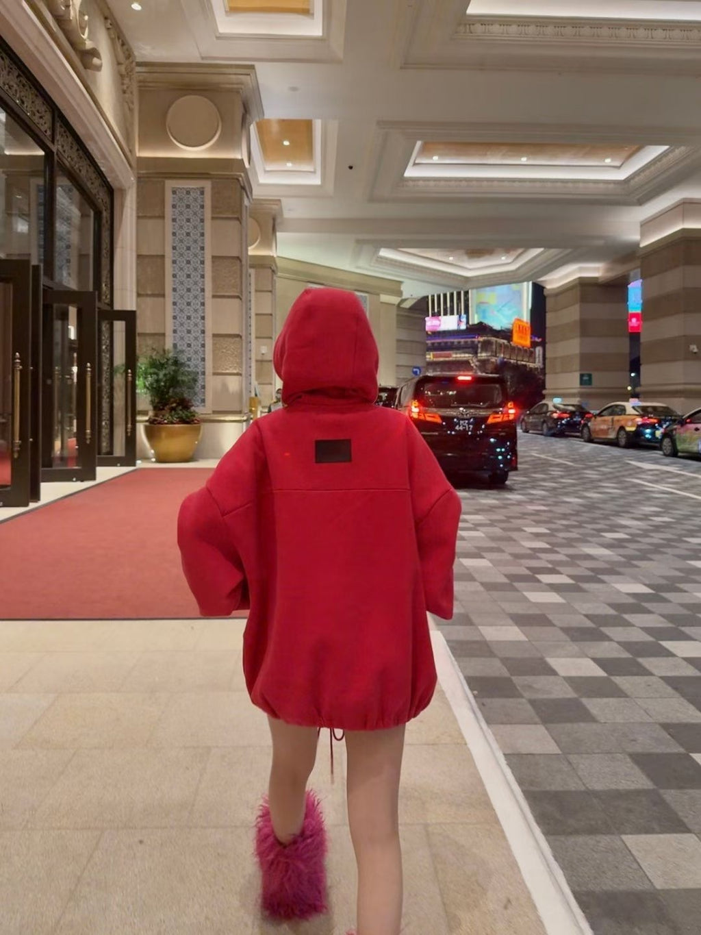 絨面前袋有帽衛衣