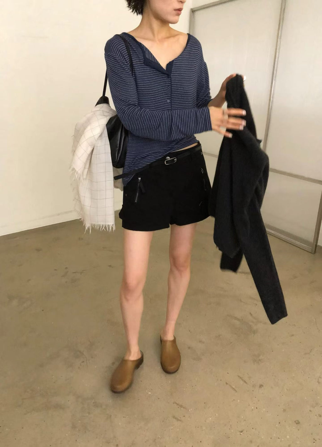 開鈕幼橫間Tee