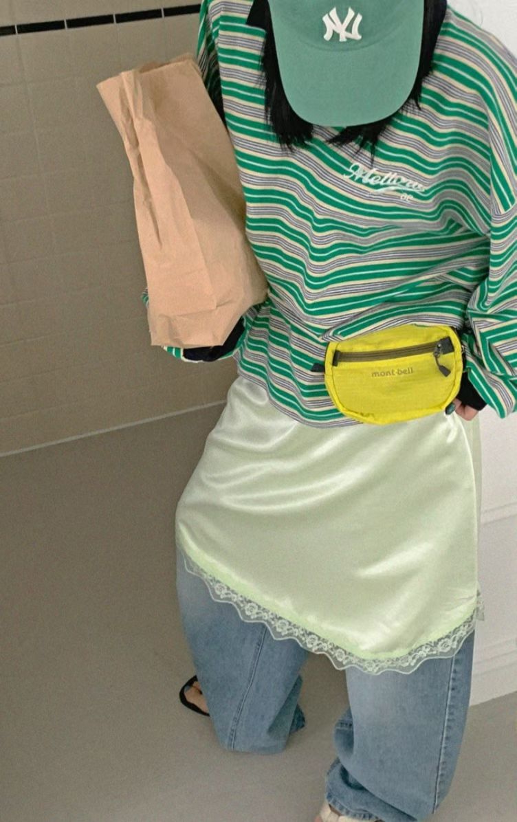 彩間Polo領長Tee