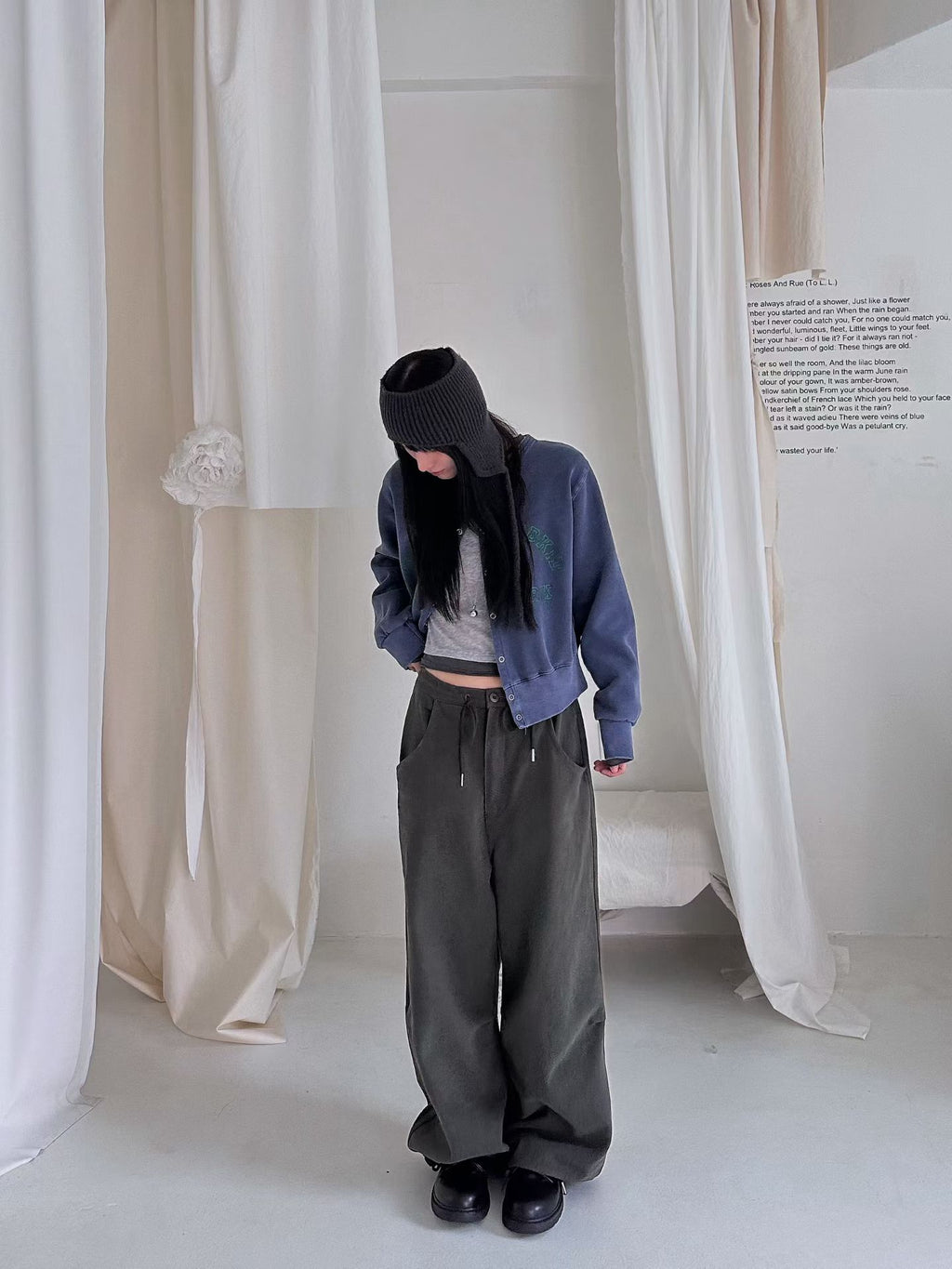 英文字洗水啪鈕外套