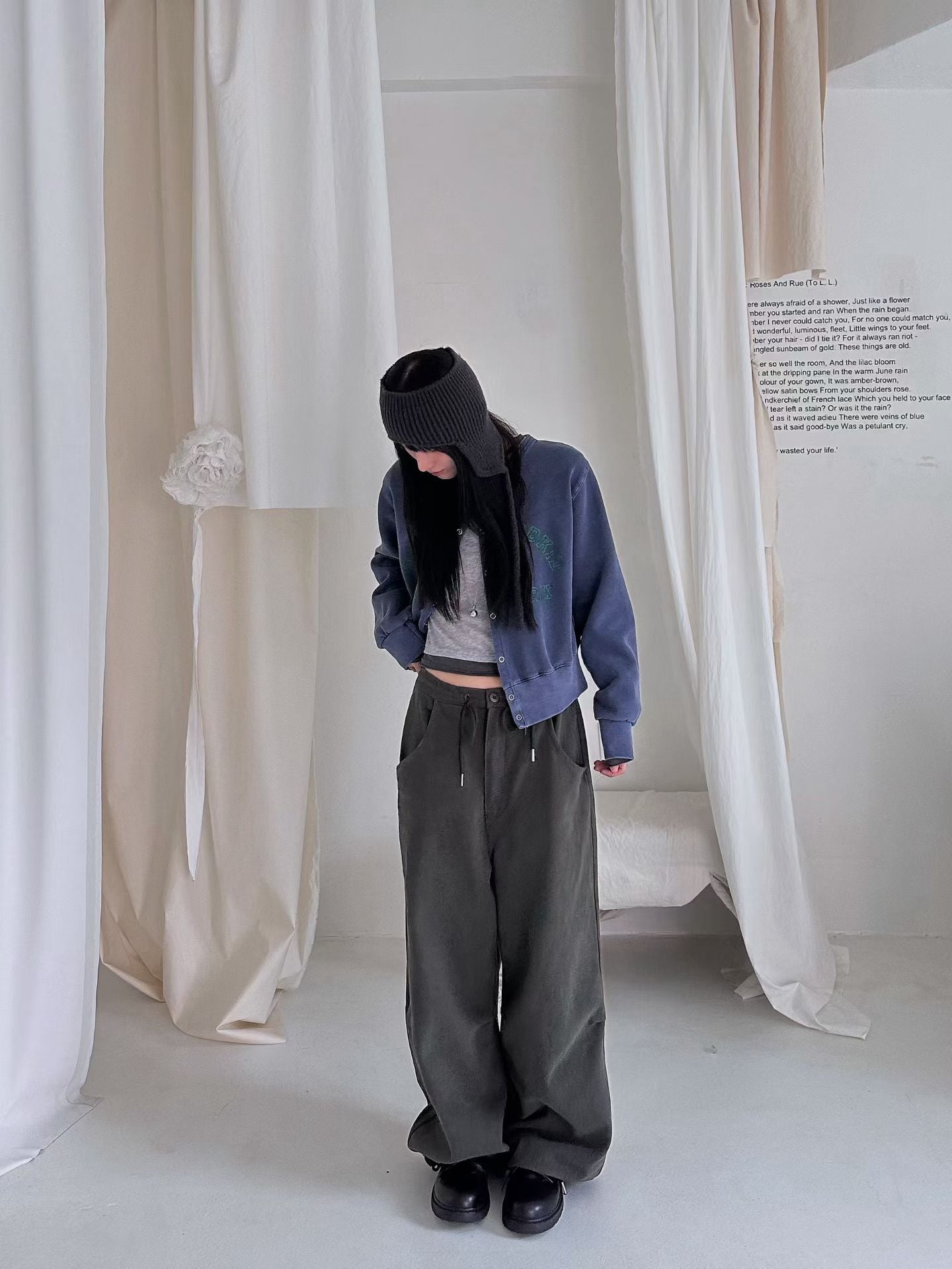 英文字洗水啪鈕外套