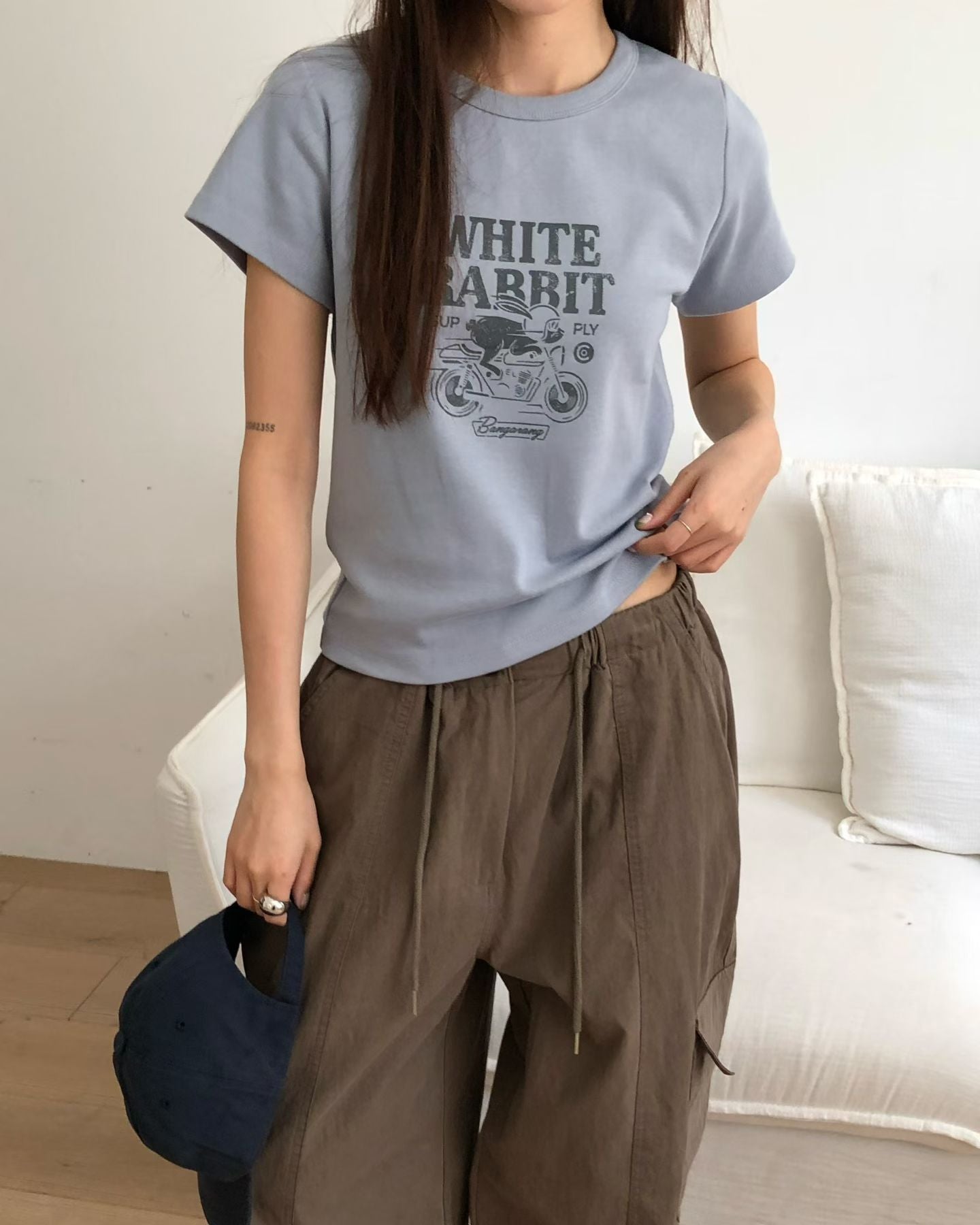 “White Rabbit”Tee