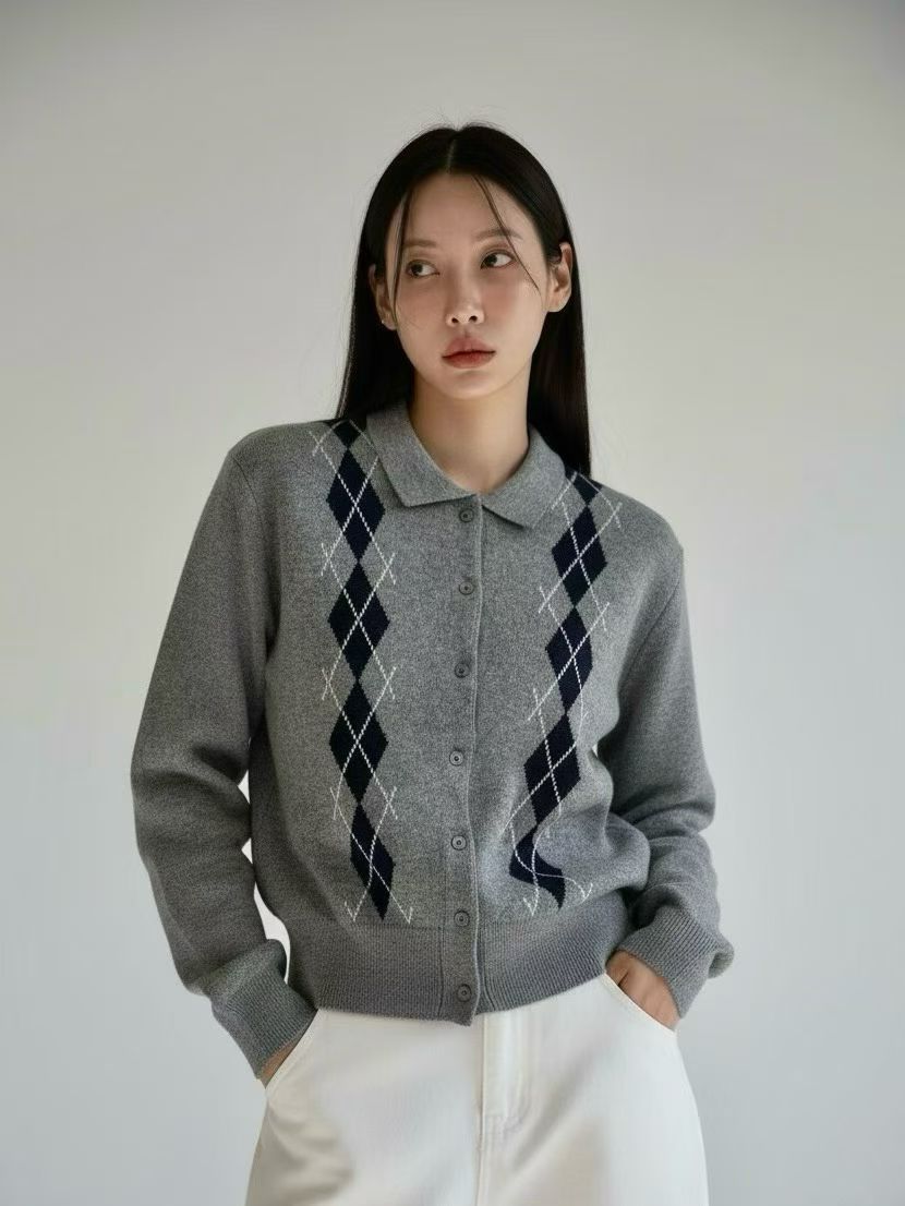 反領菱格冷外套