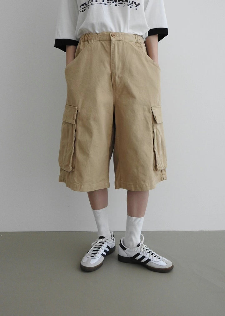 Two-pocket pullover shorts