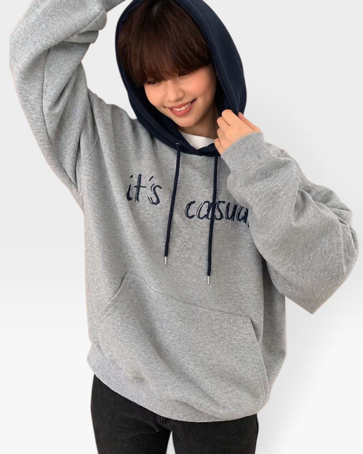 “It‘s casual”撞色有帽衛衣
