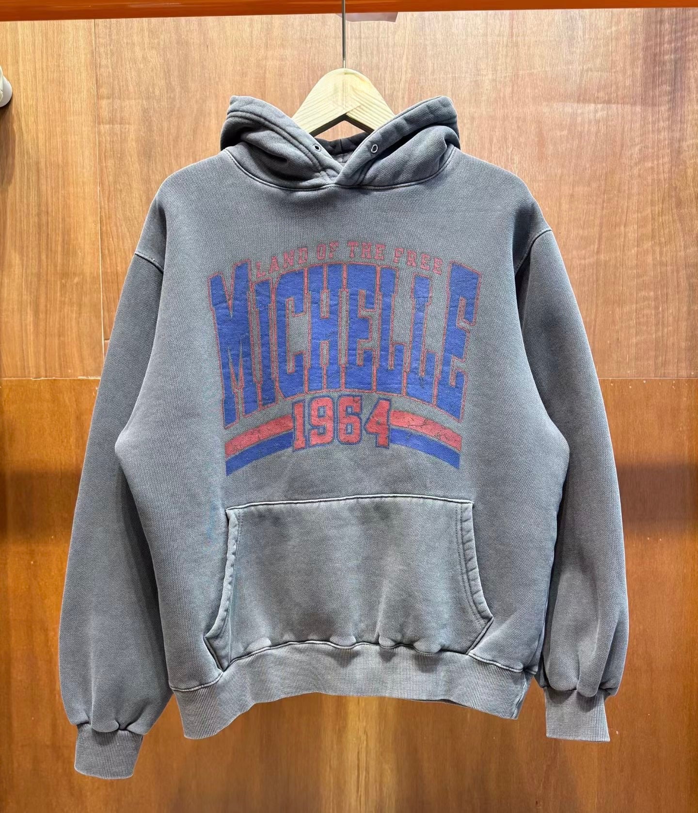 “MICHELLE”有帽洗水衛衣