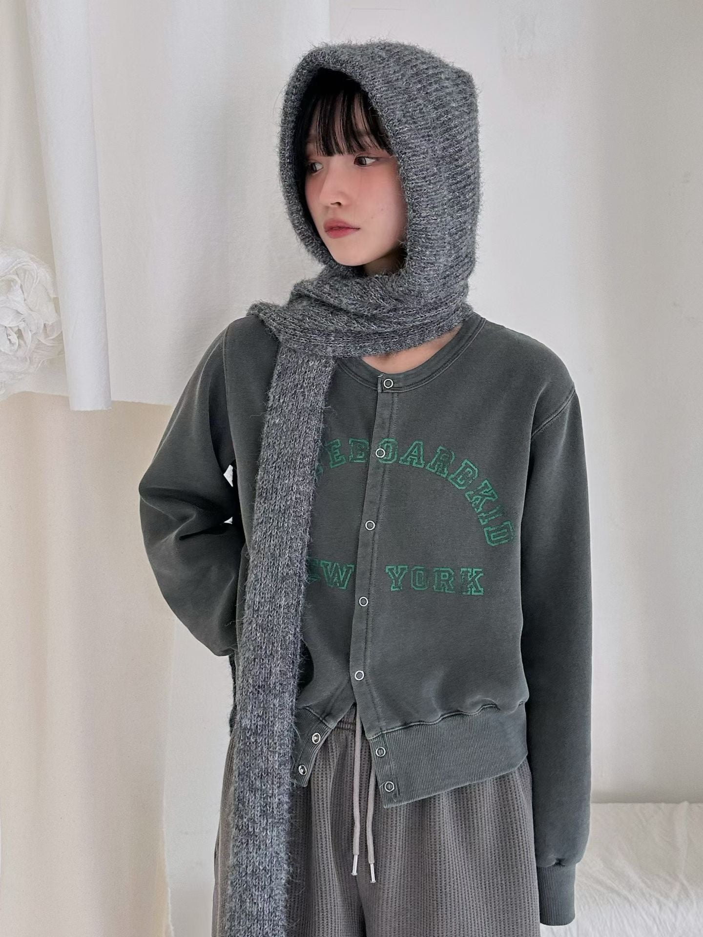 英文字洗水啪鈕外套