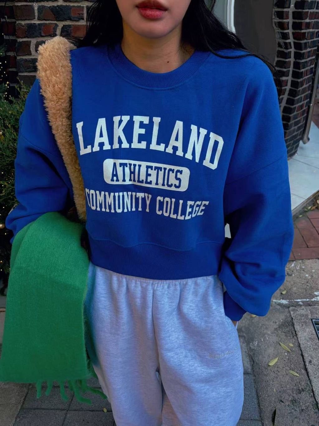 “LAKELADE”抓毛短衛衣