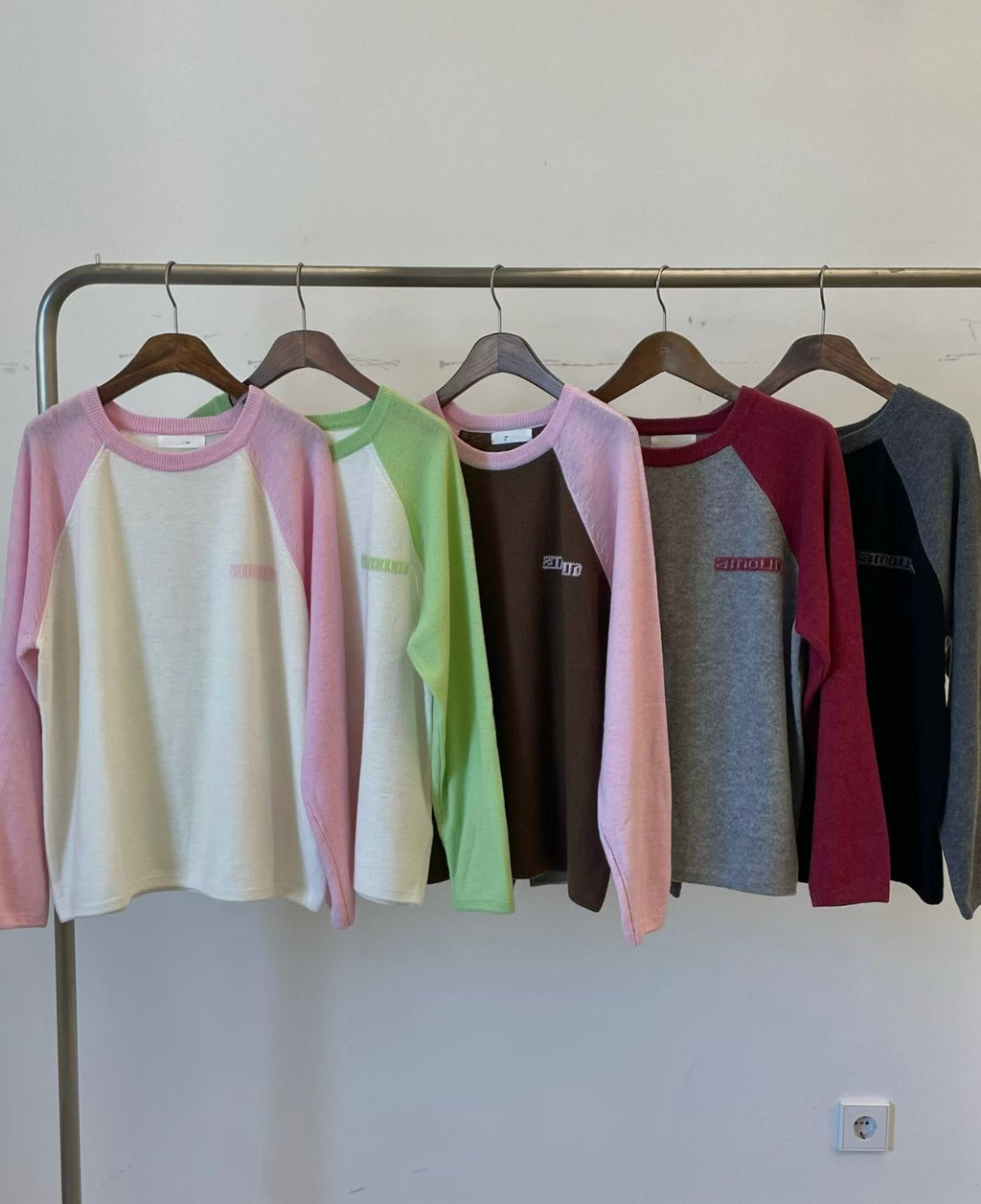 牛角膊線Tee