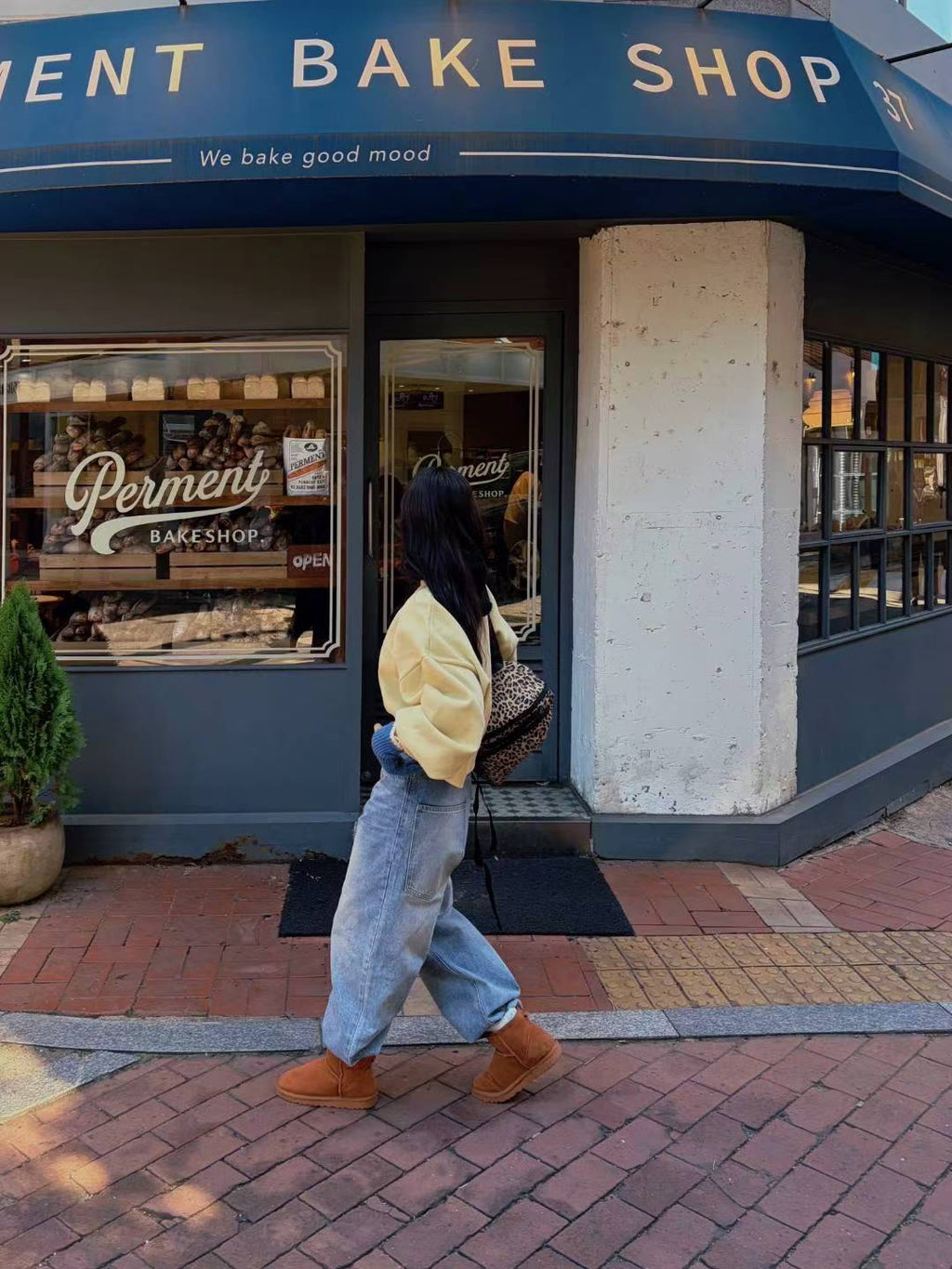 “LAKELADE”抓毛短衛衣