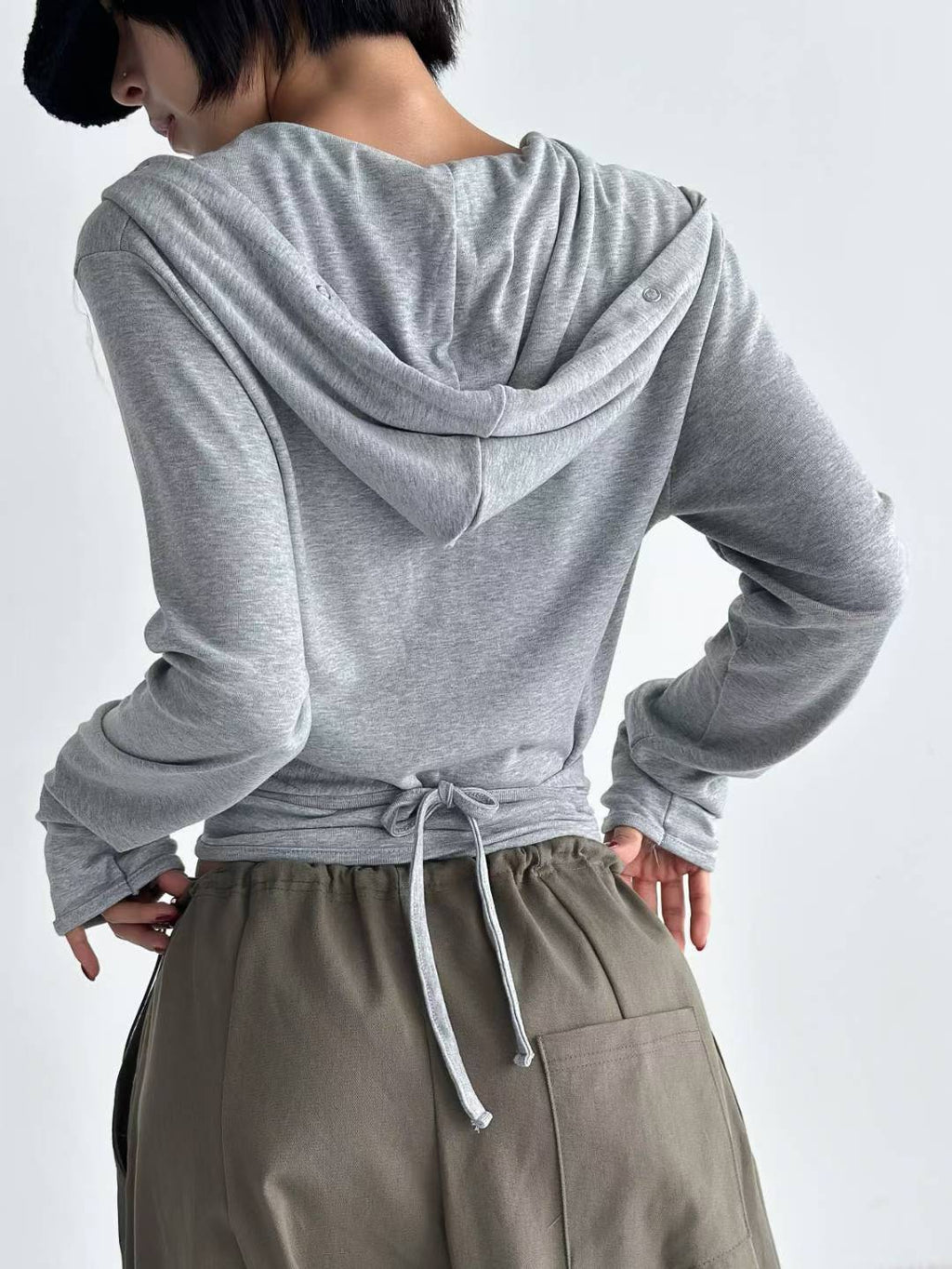 啪鈕綁腳有帽衫