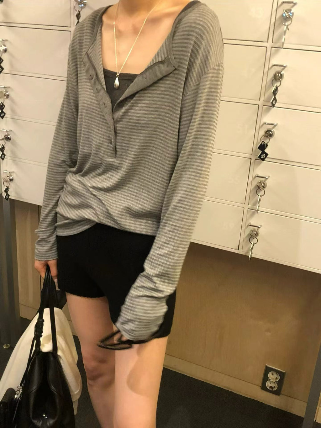 開鈕幼橫間Tee
