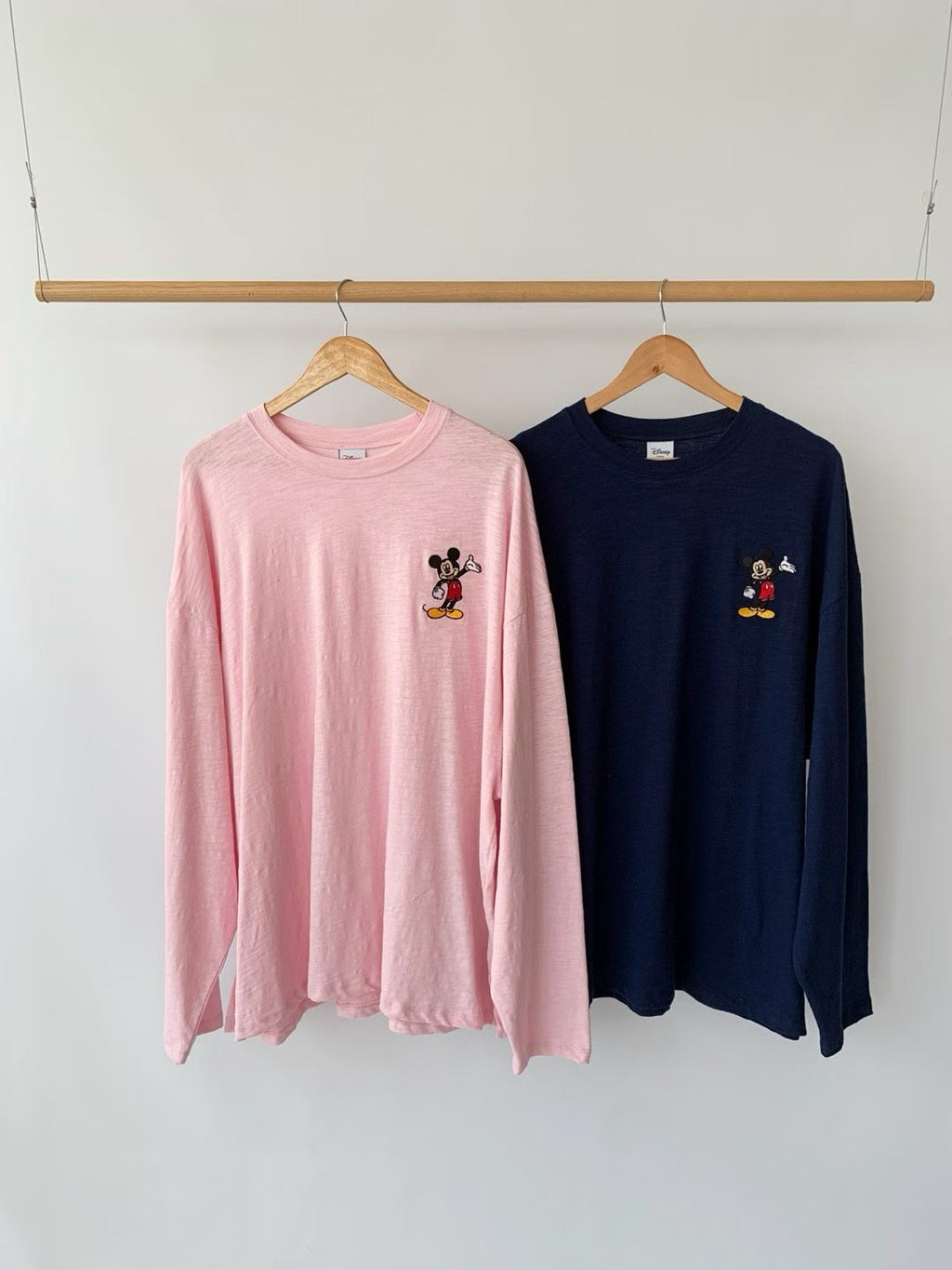 Mickey淨色薄Tee