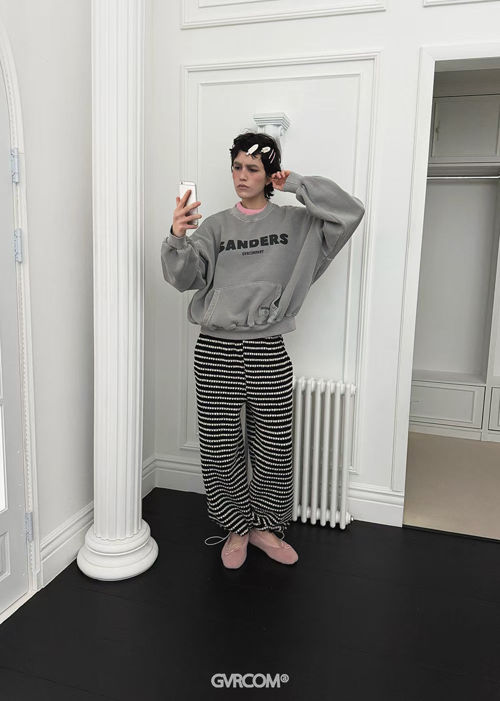 “SANDERS”洗水衛衣