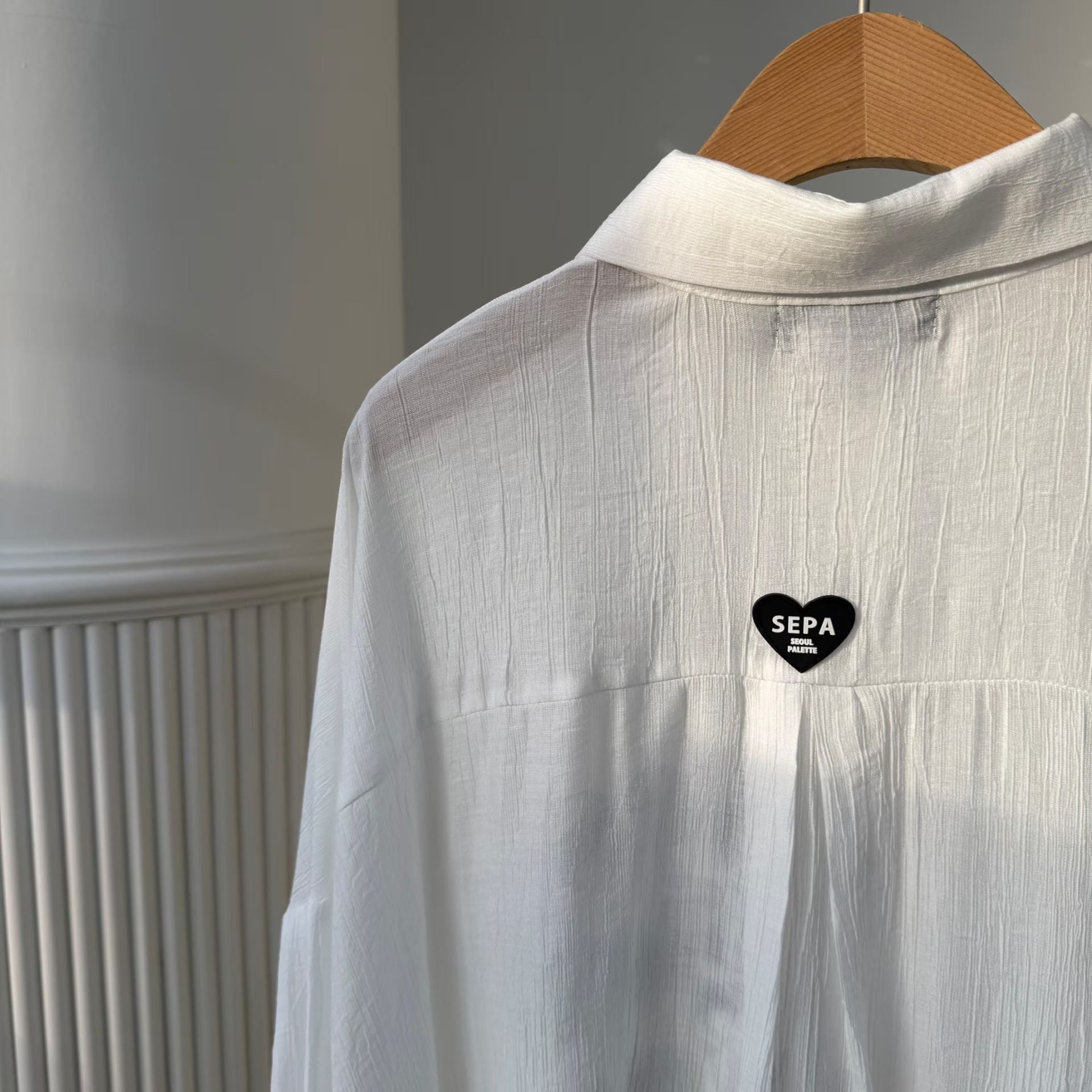 英文字pocket 雪紡長恤衫