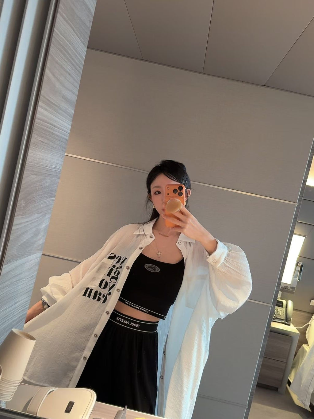 英文字pocket 雪紡長恤衫