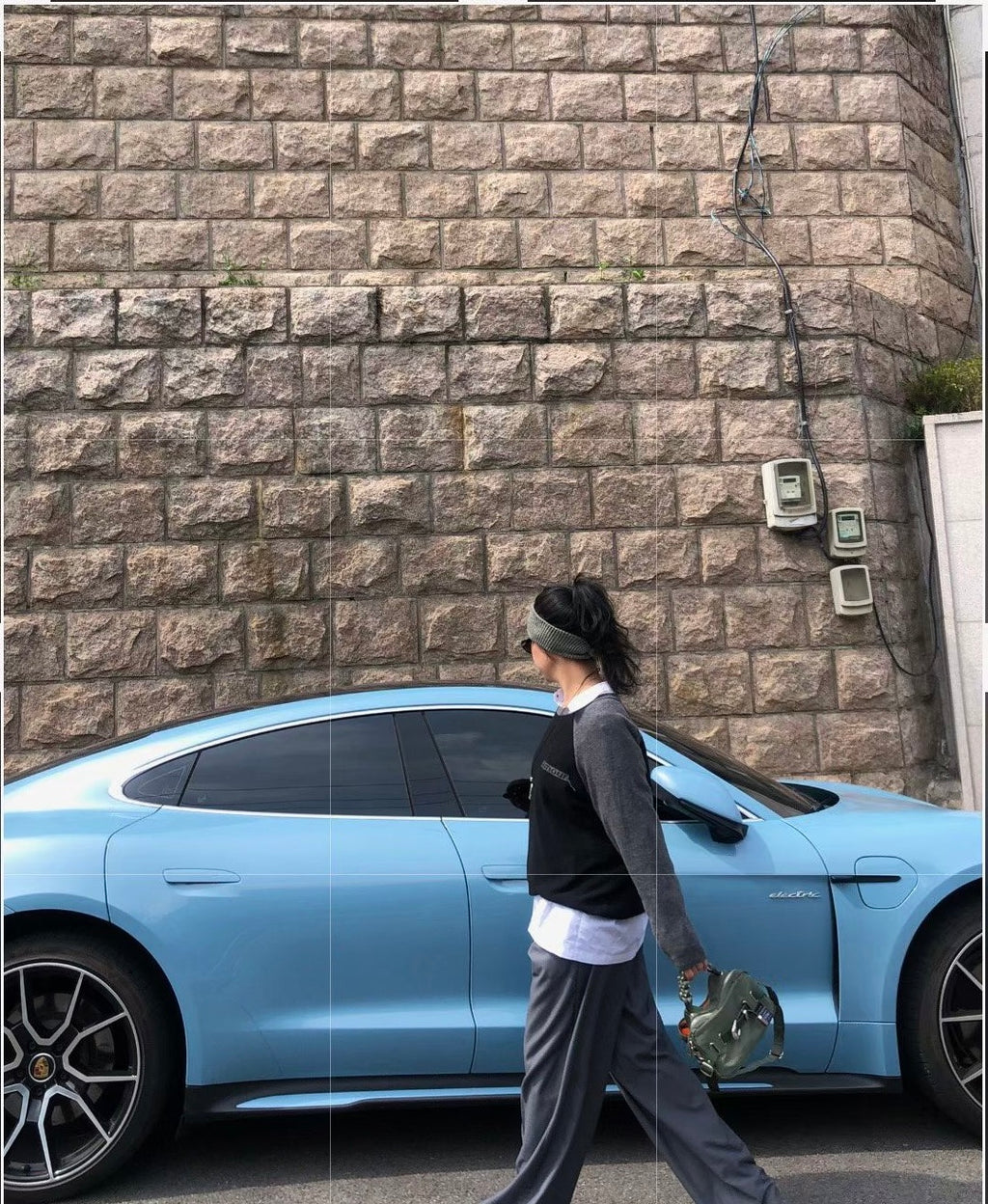 牛角膊線Tee