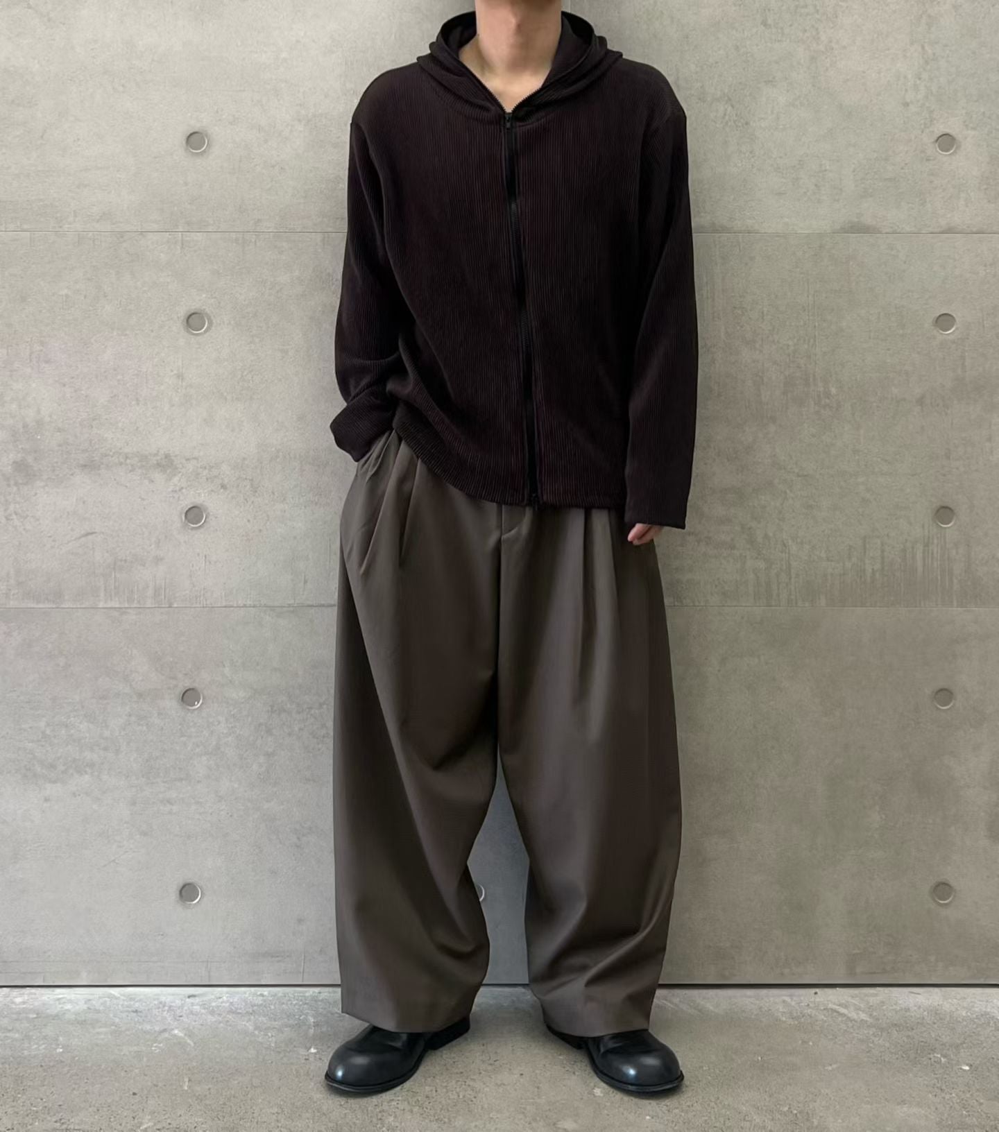 淨色闊西褲